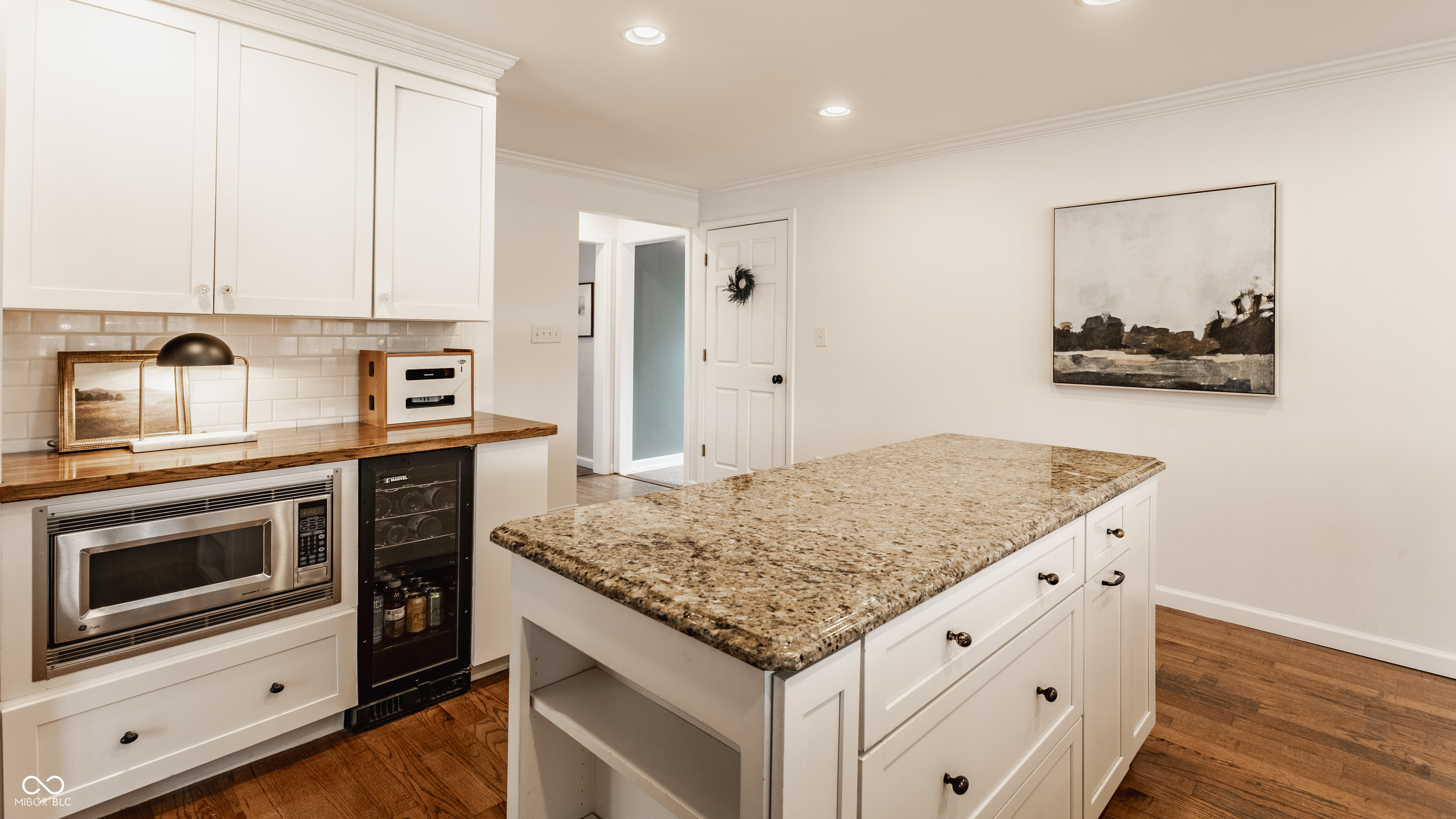 1303 Meadowbrook Drive