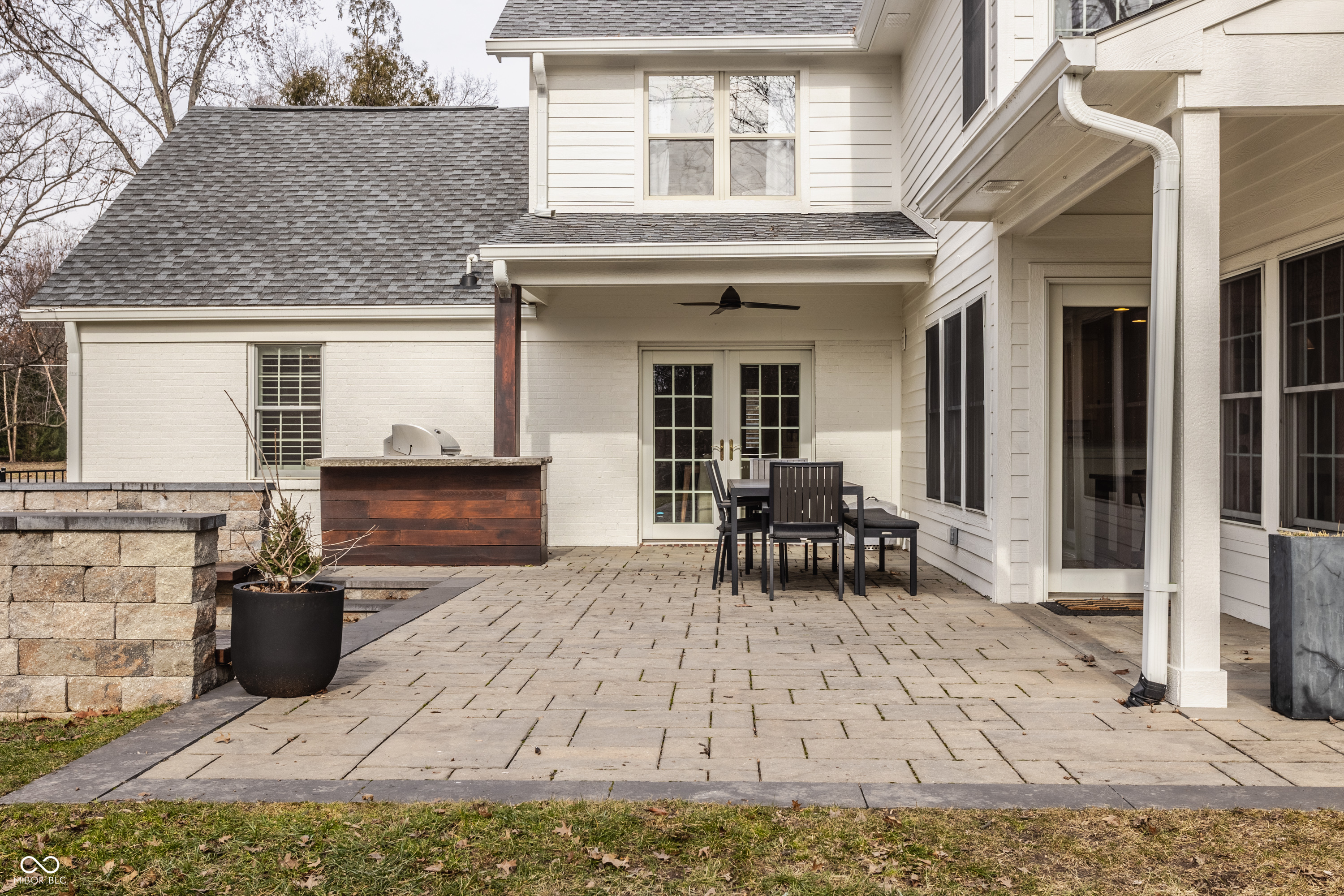 1303 Meadowbrook Drive