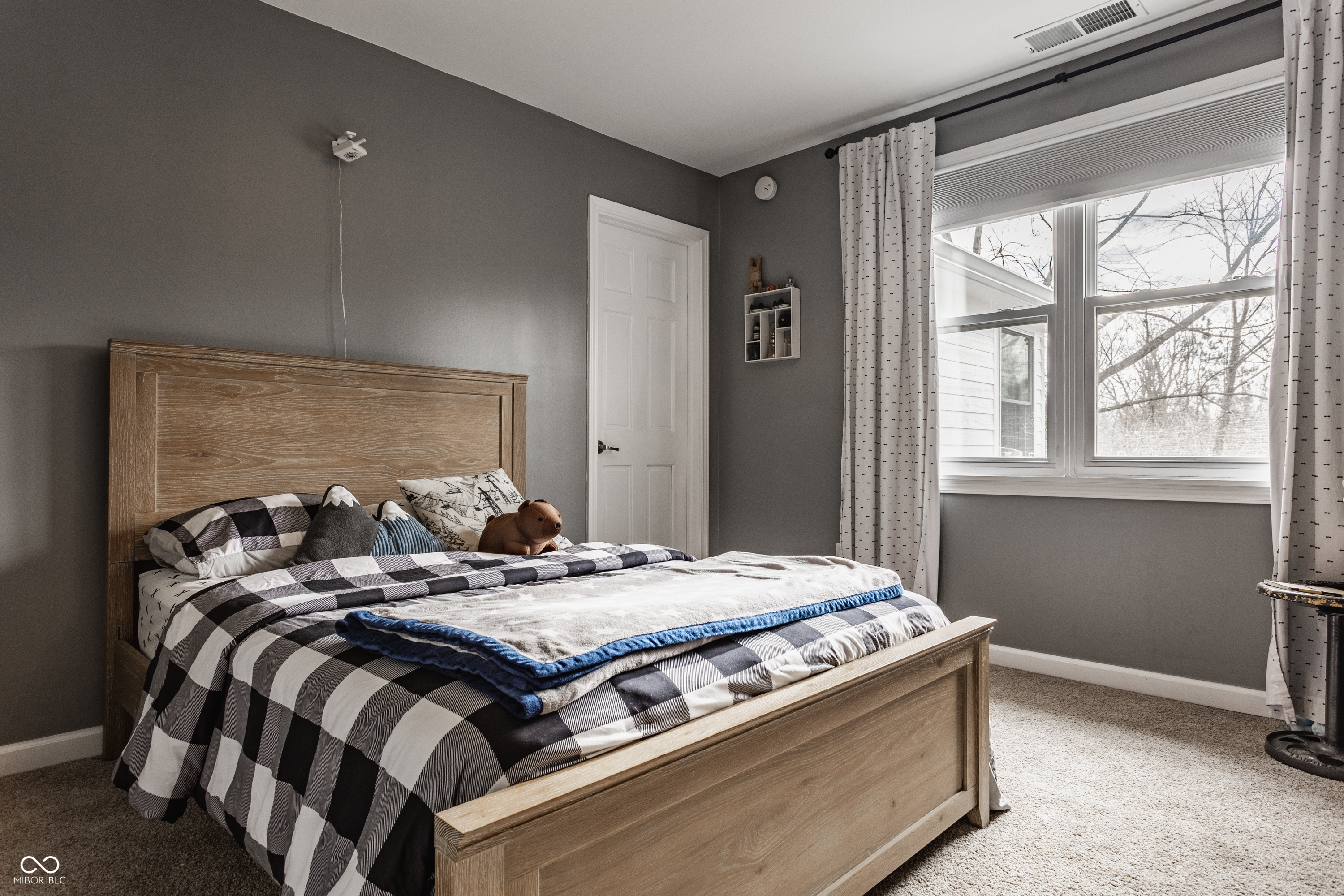 1303 Meadowbrook Drive