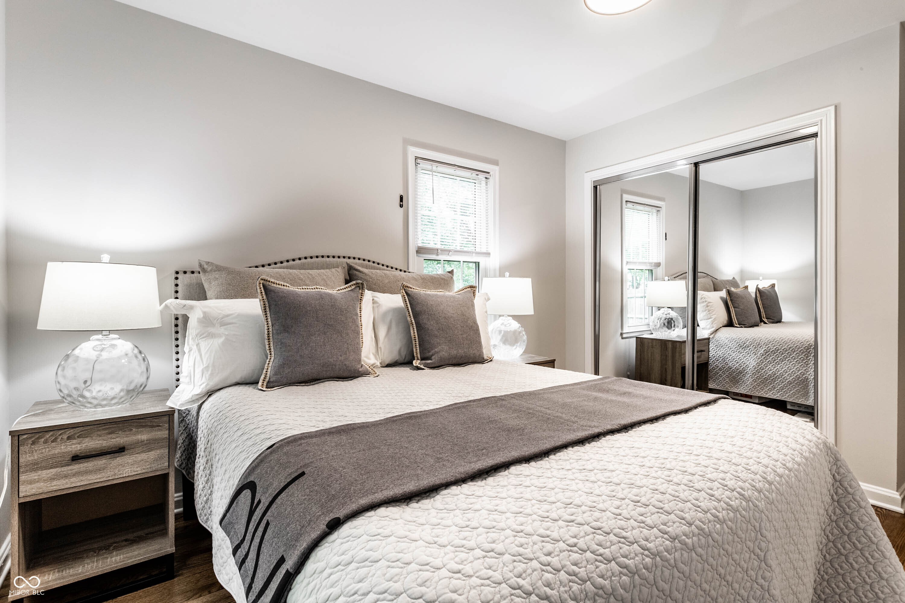 6137 Evanston Avenue