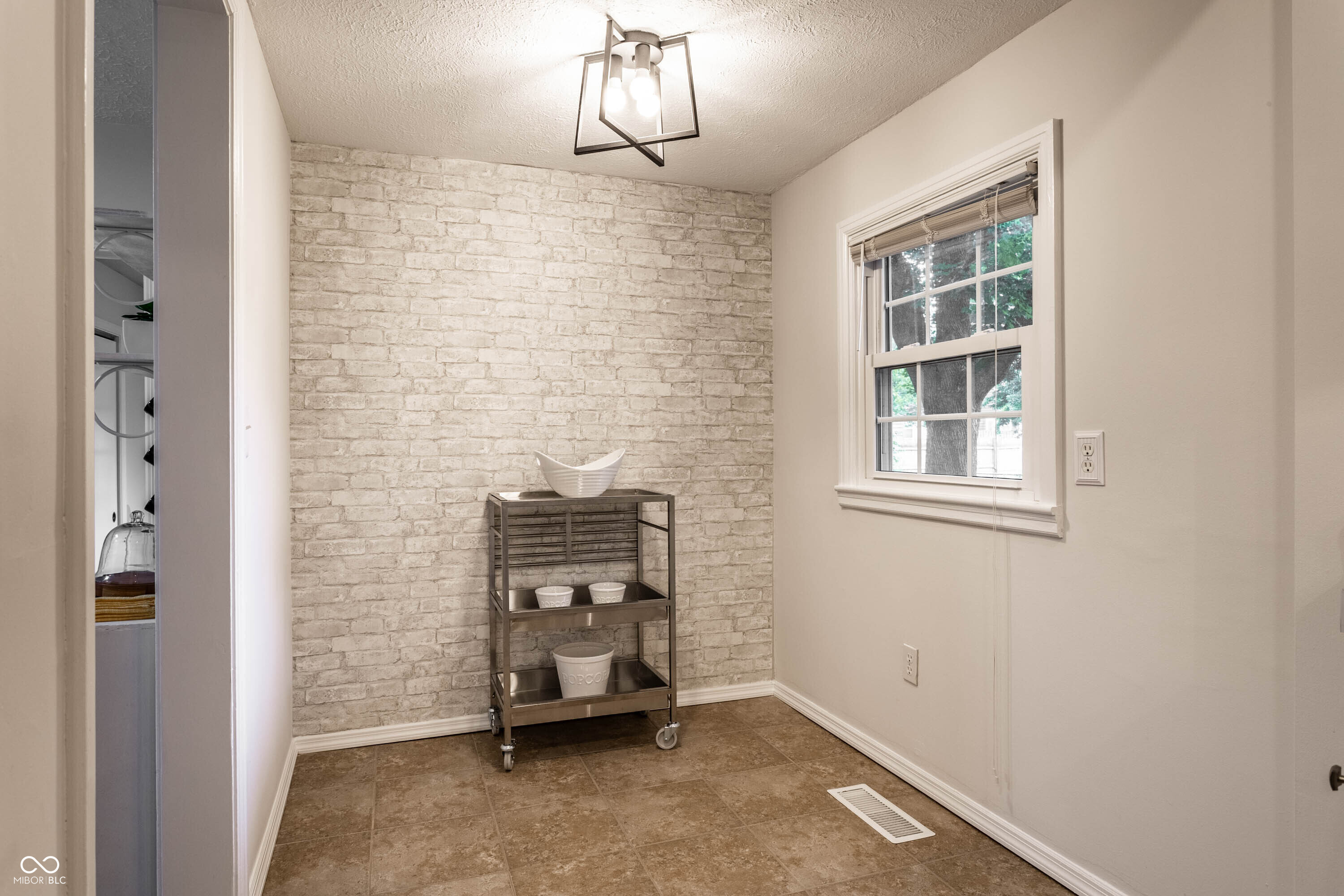 6137 Evanston Avenue