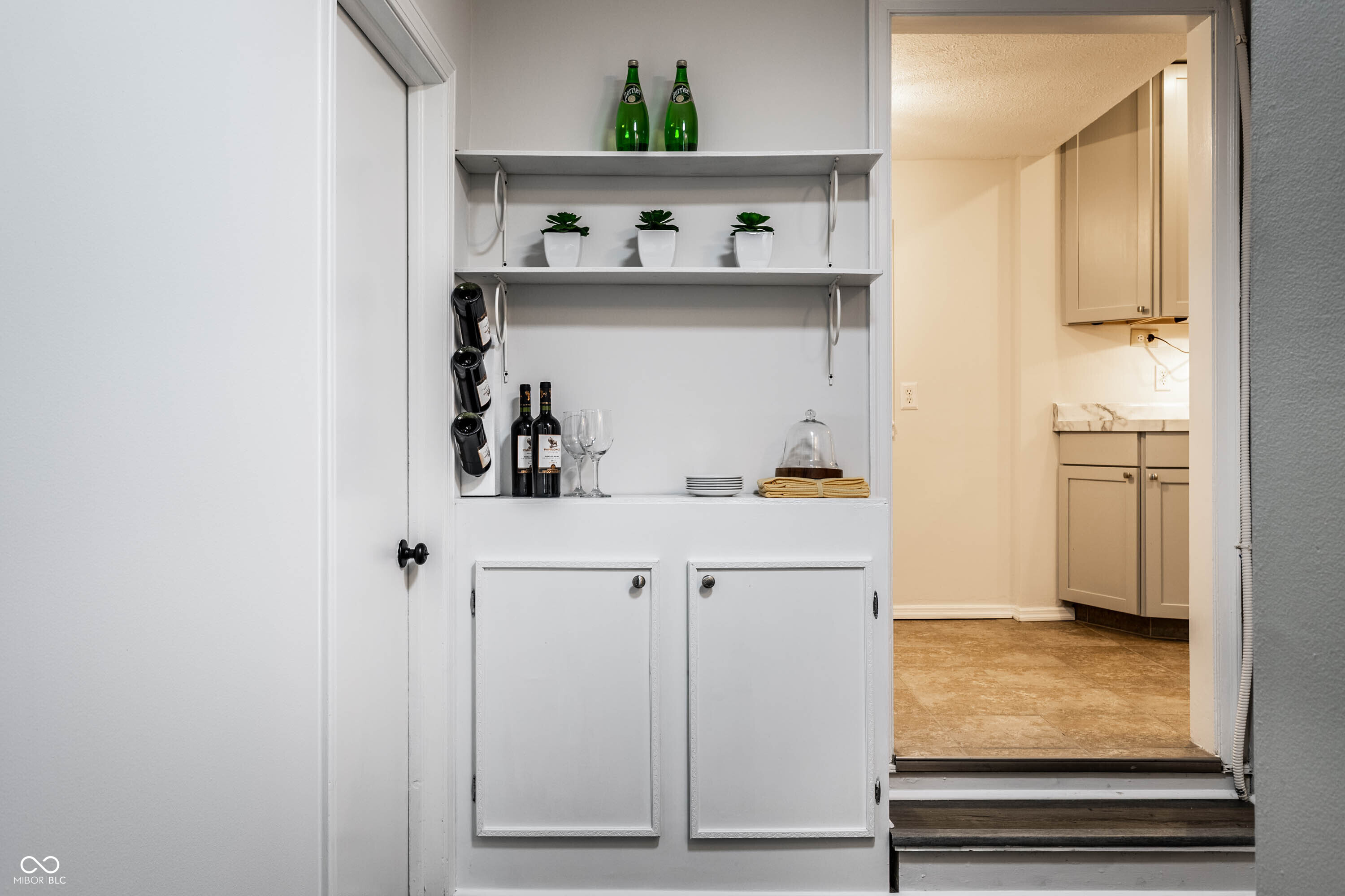 6137 Evanston Avenue