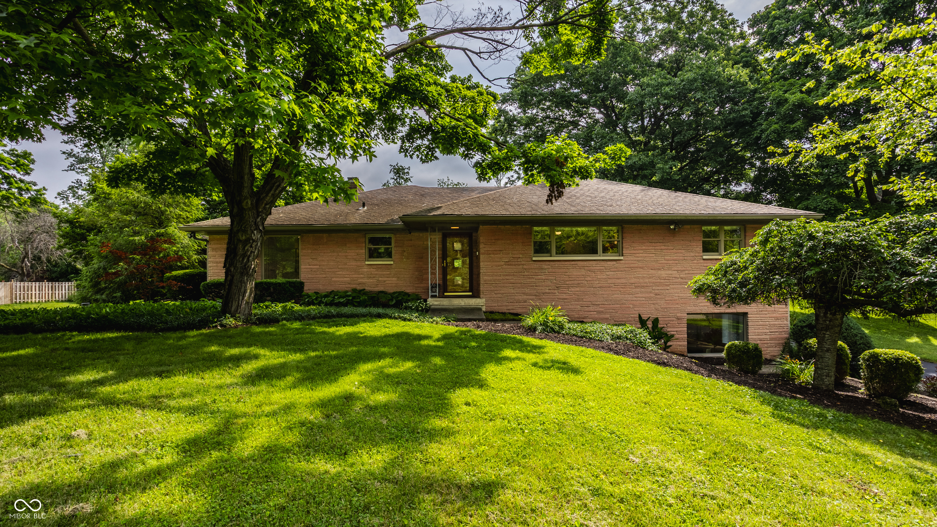 7887 Meadowbrook Drive