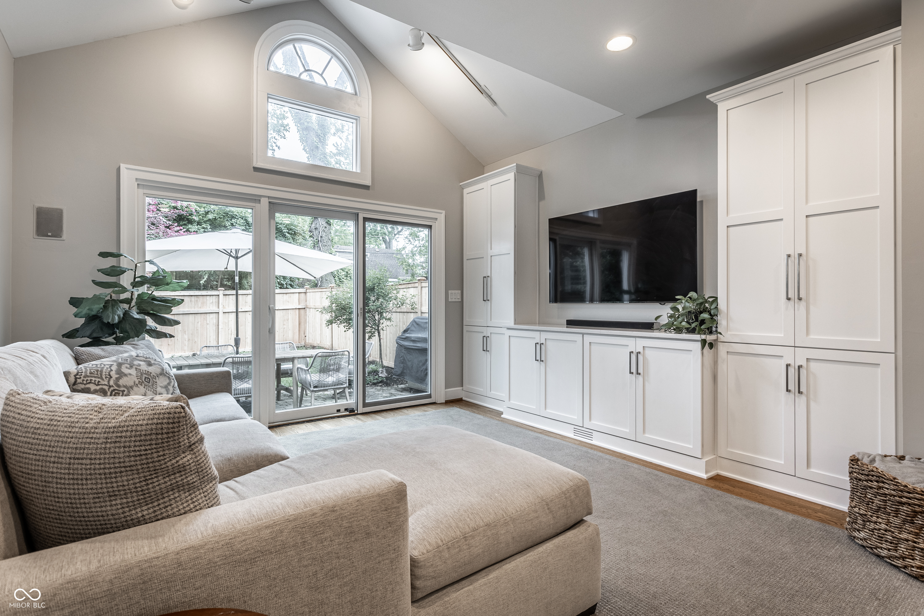 5430 N Washington Boulevard