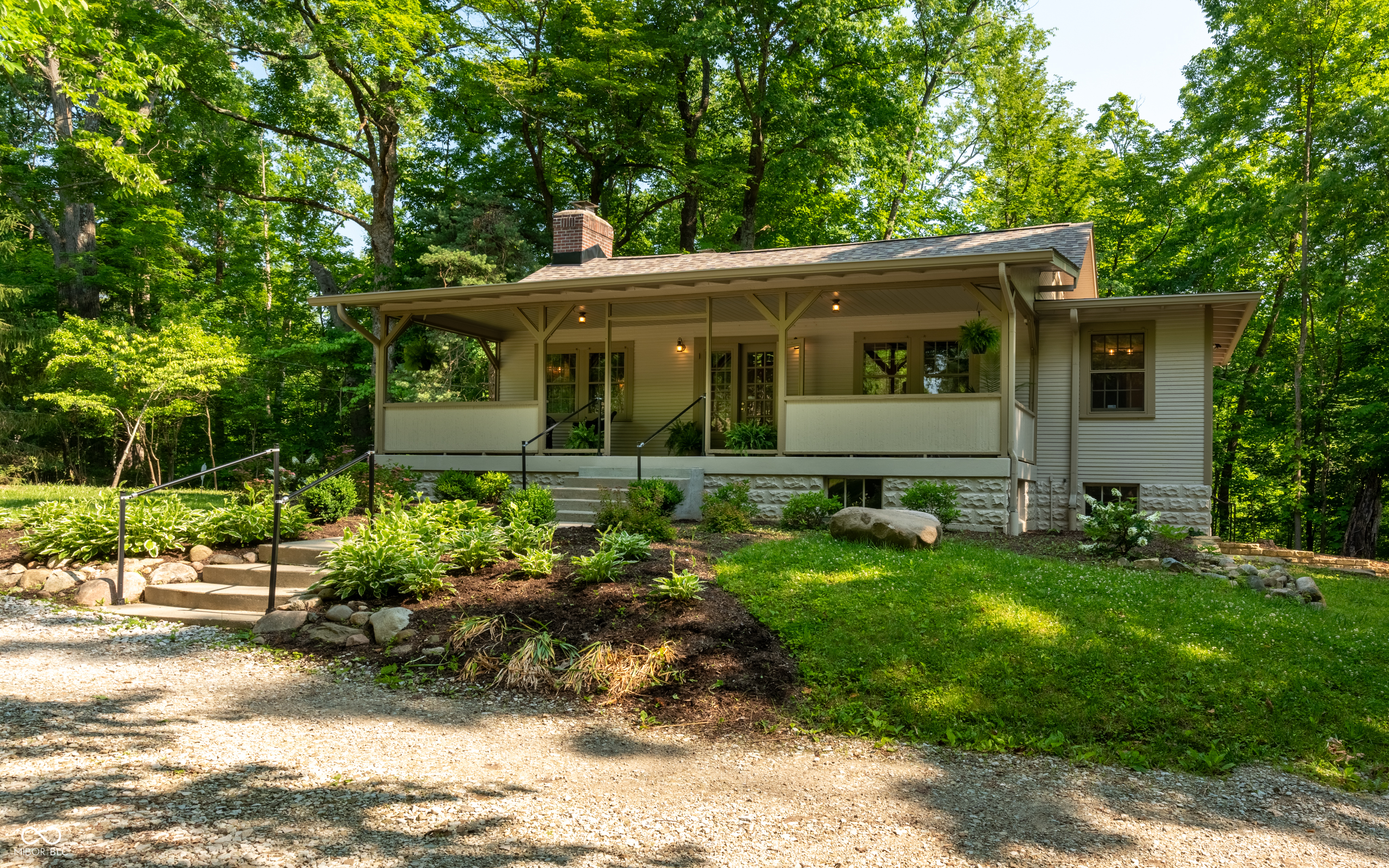 8717 Moore Road