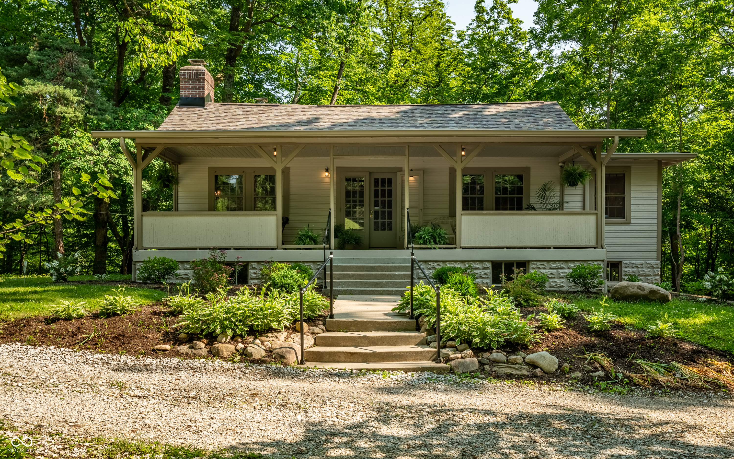 8717 Moore Road