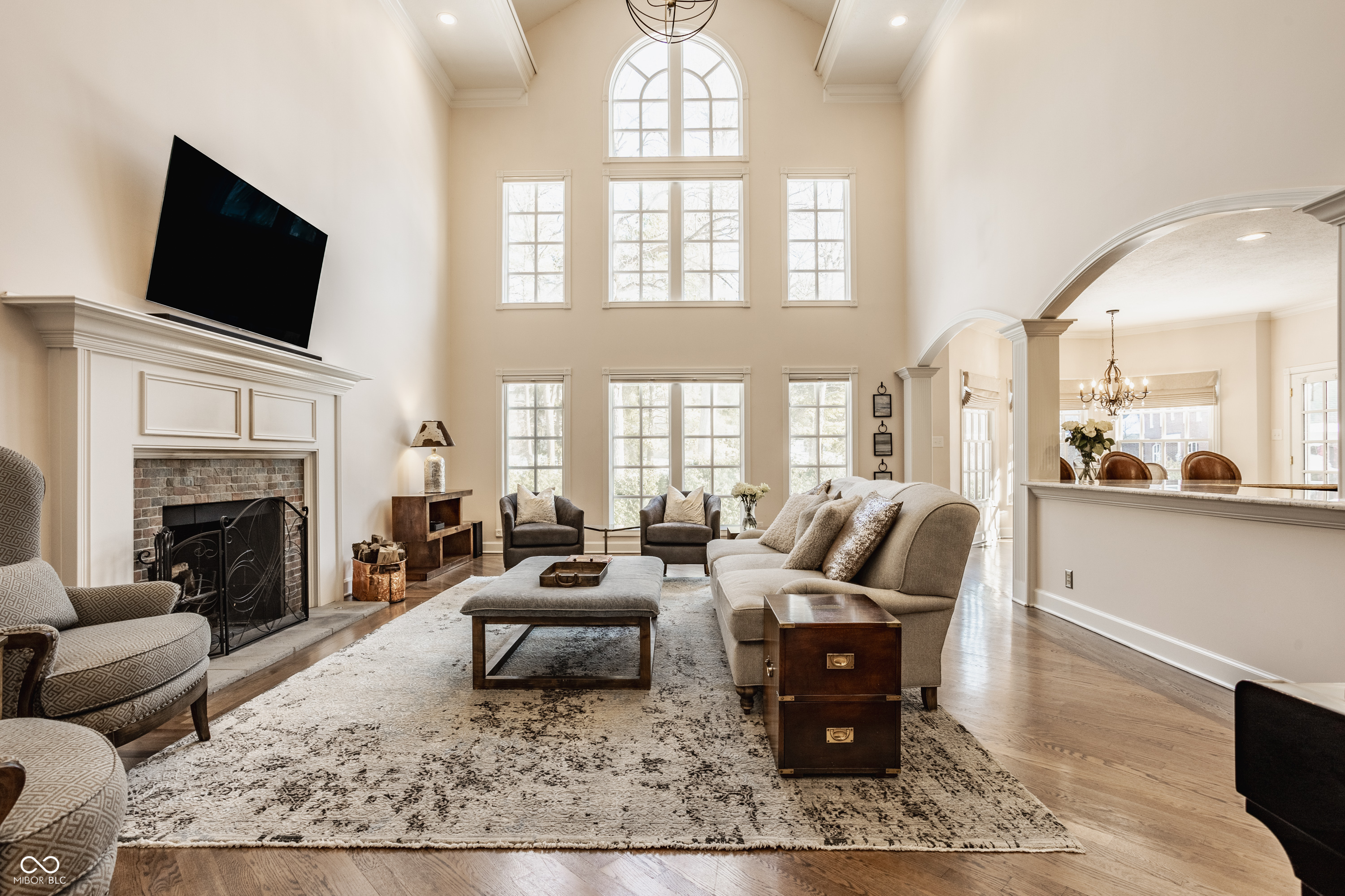 7341 N Washington Boulevard