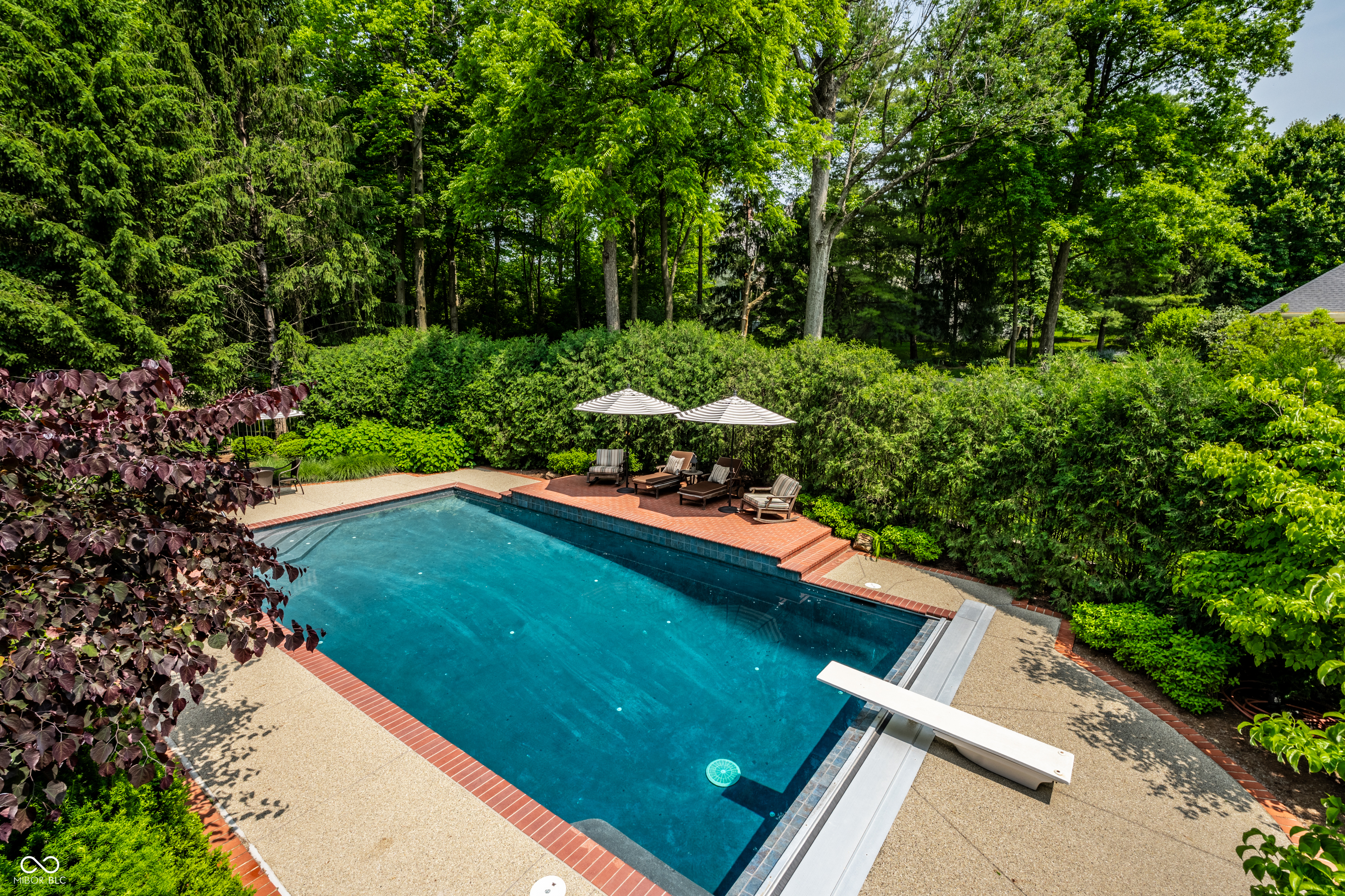 7341 N Washington Boulevard