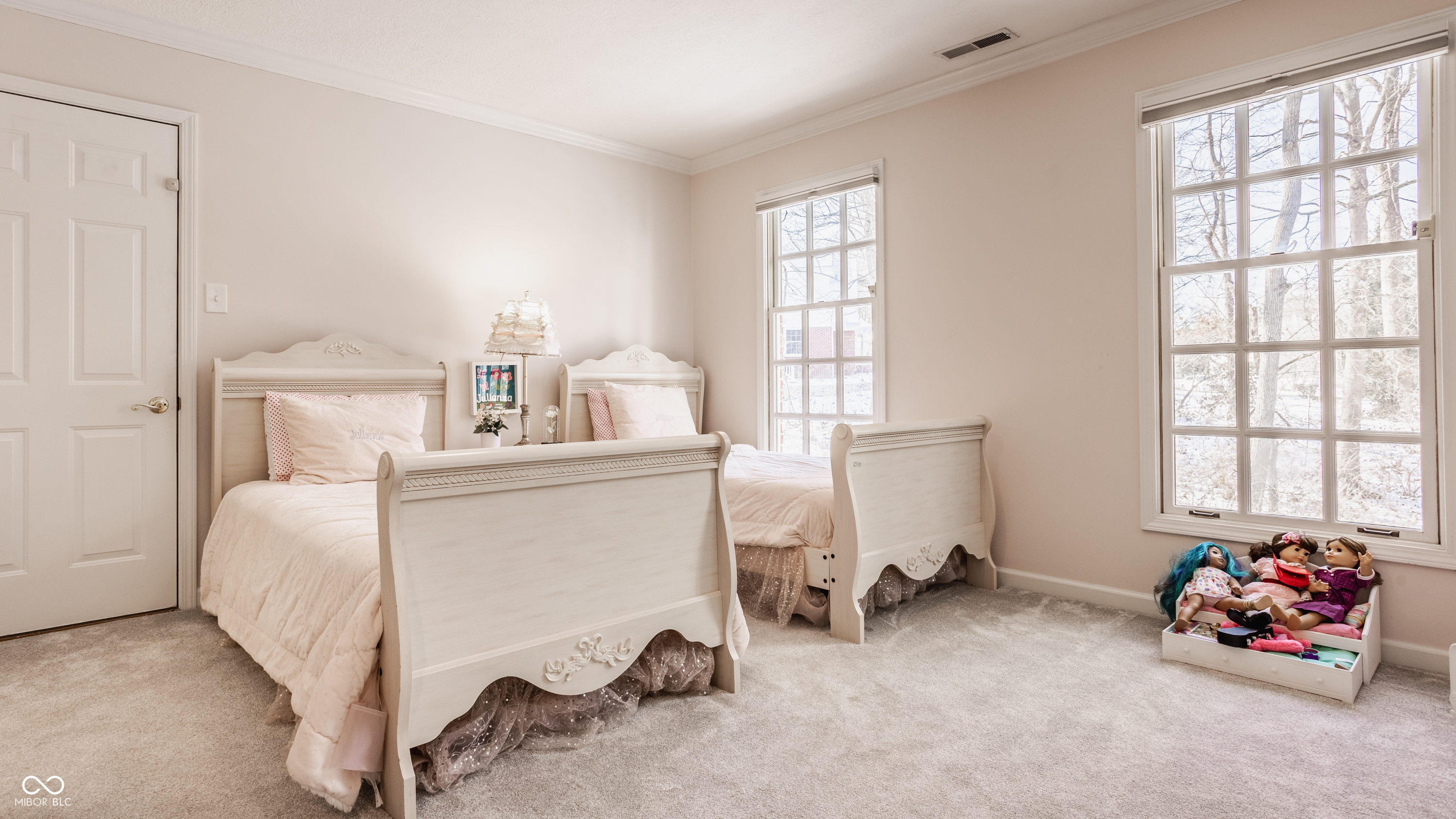 7341 N Washington Boulevard