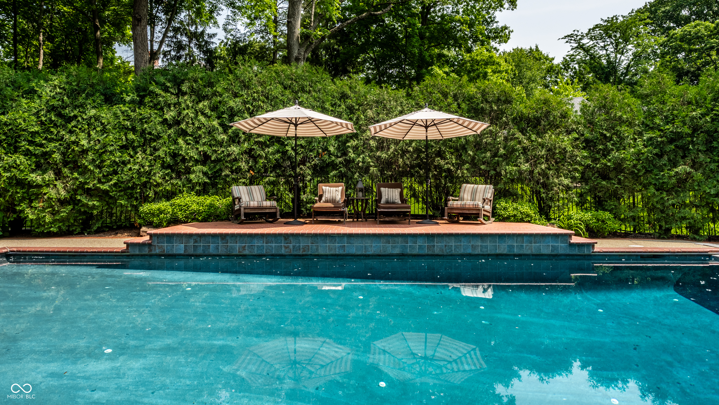 7341 N Washington Boulevard