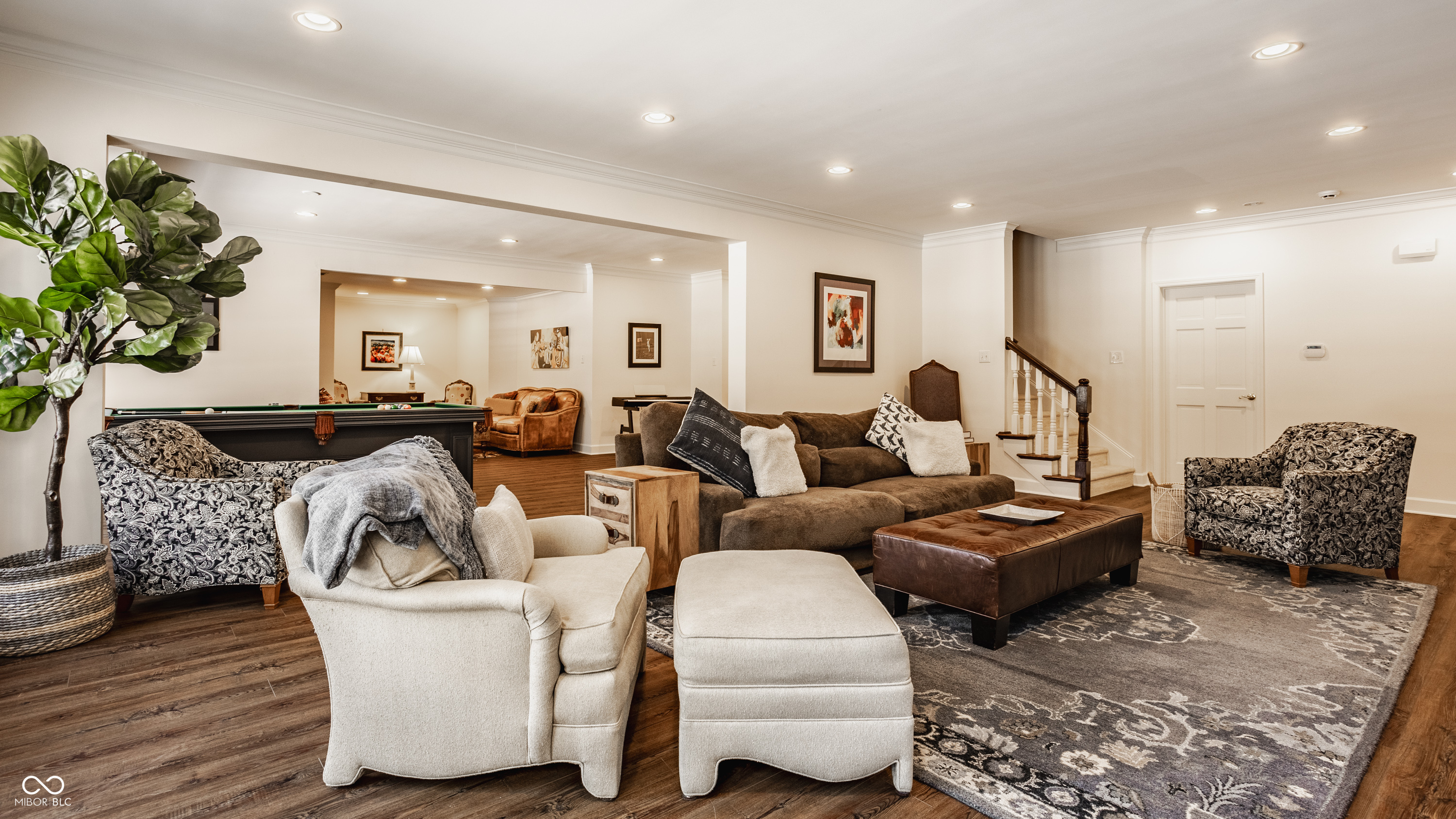 7341 N Washington Boulevard