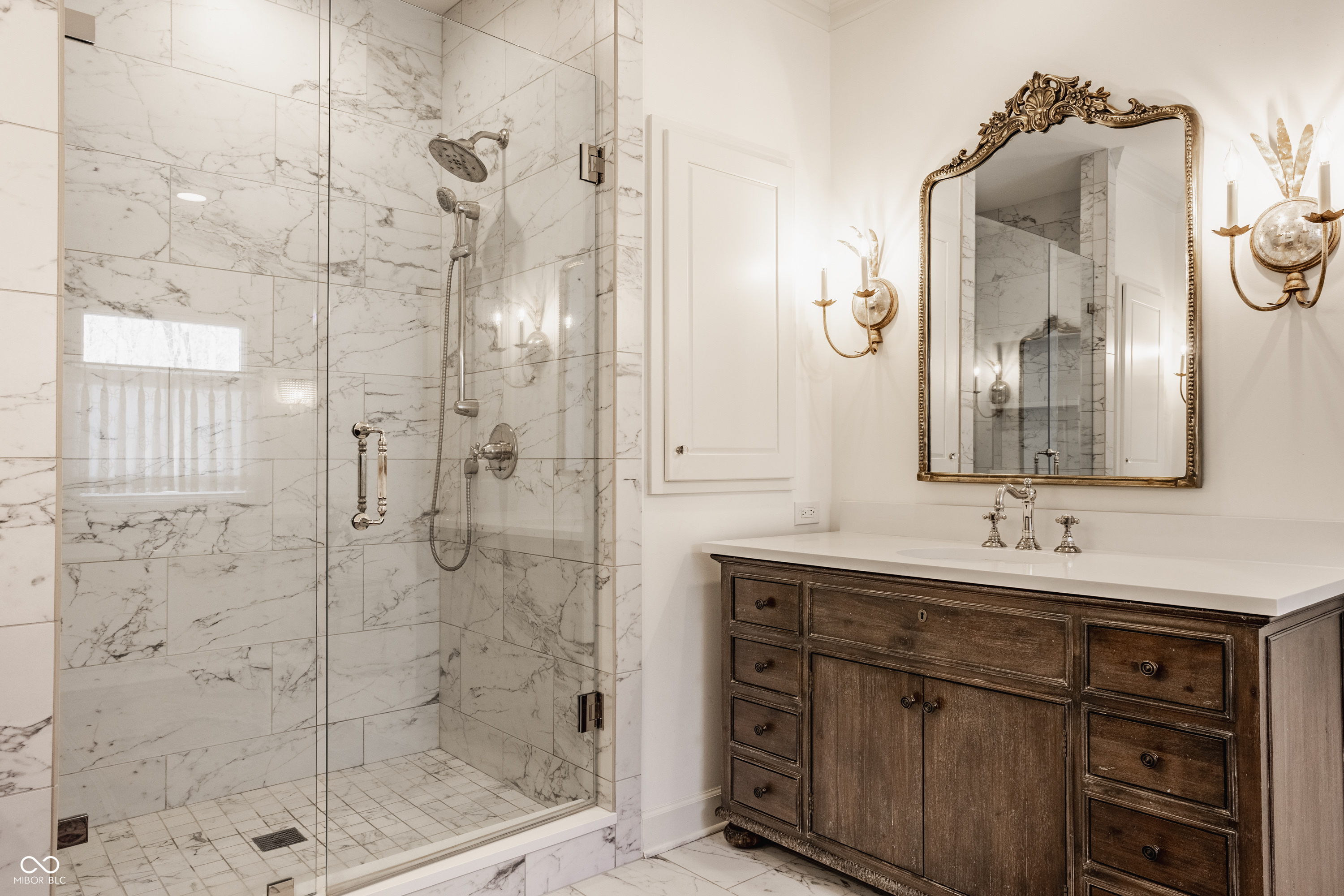 7341 N Washington Boulevard