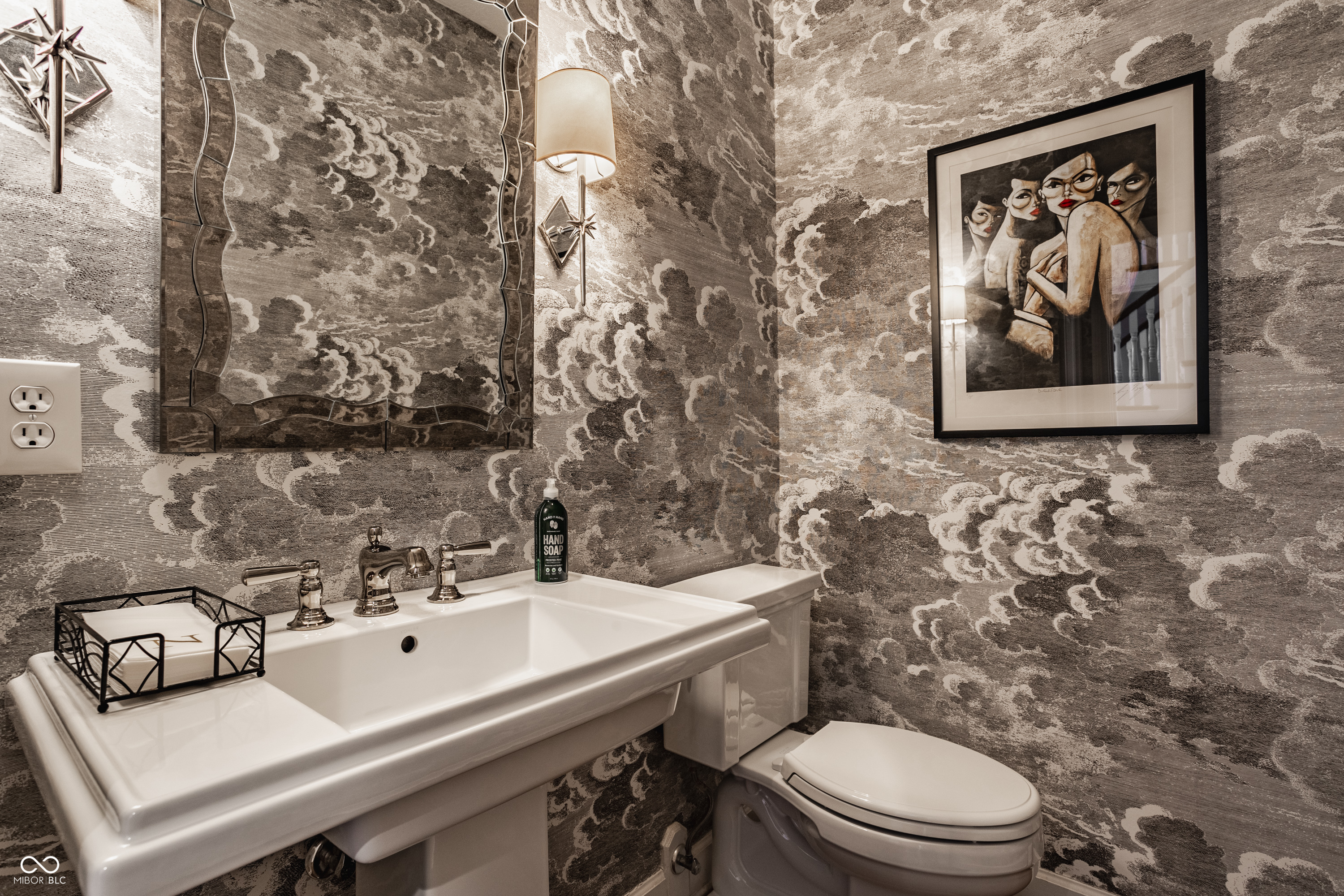 7341 N Washington Boulevard