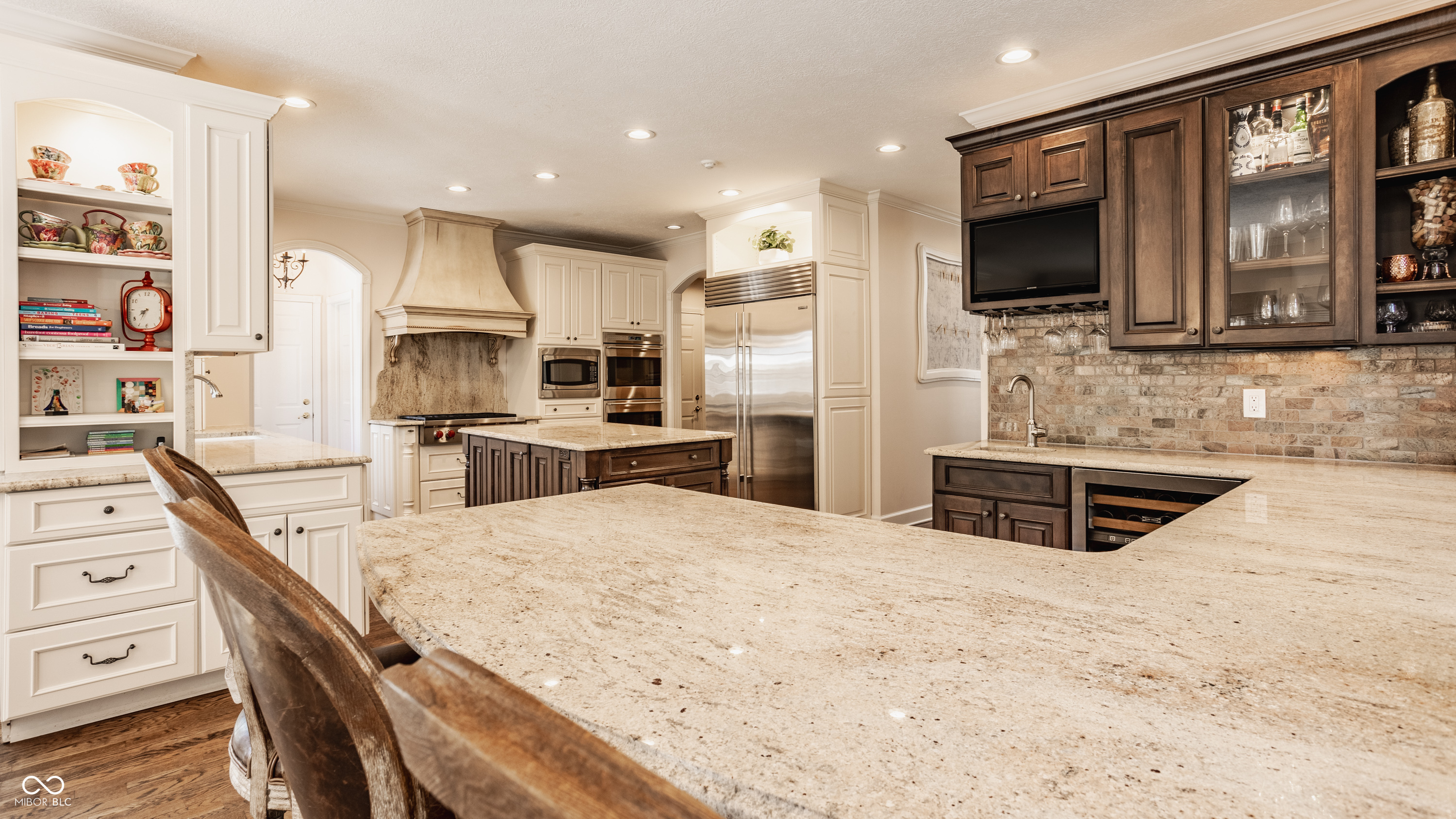 7341 N Washington Boulevard