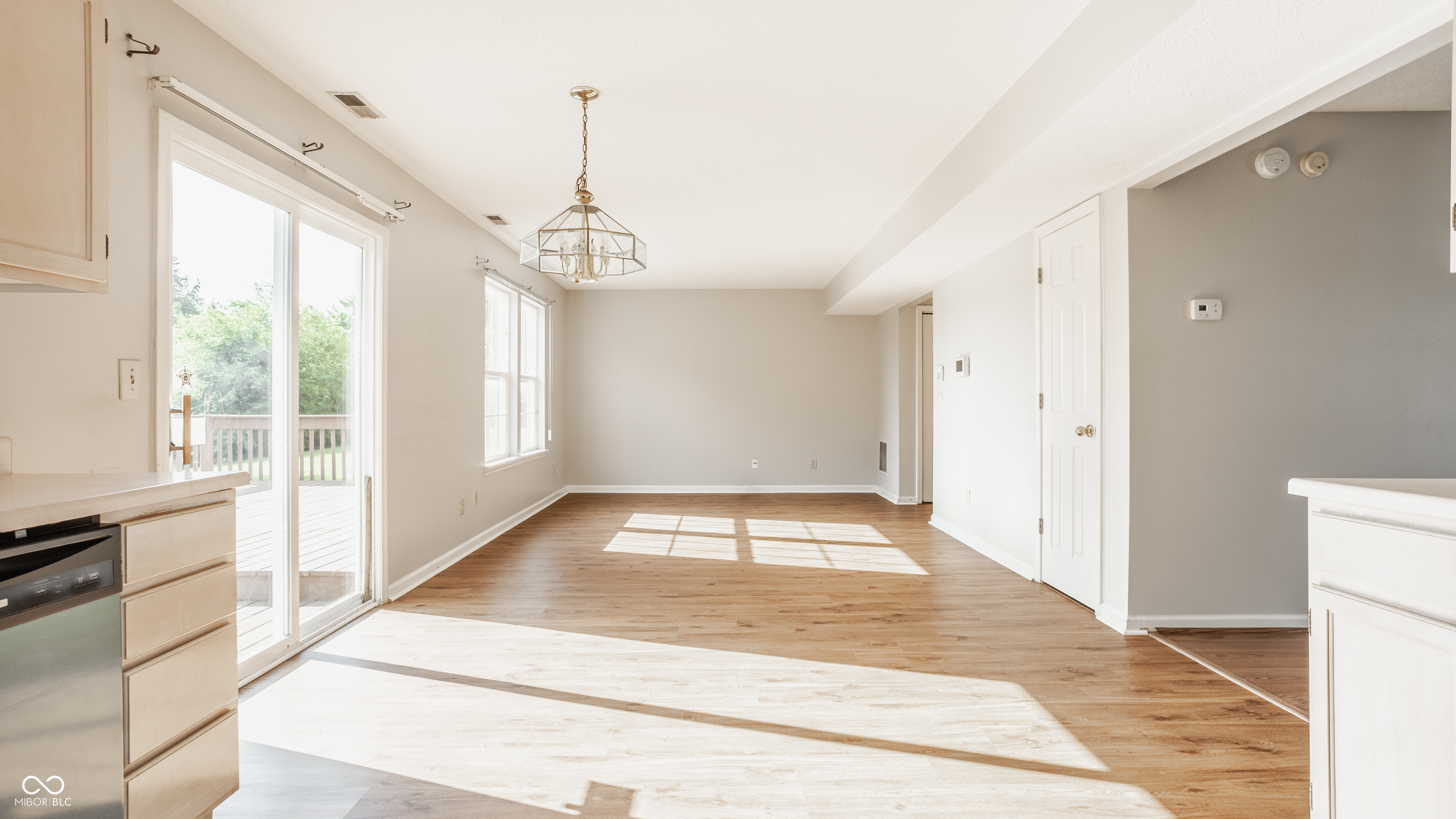 3923 N Bressingham Drive