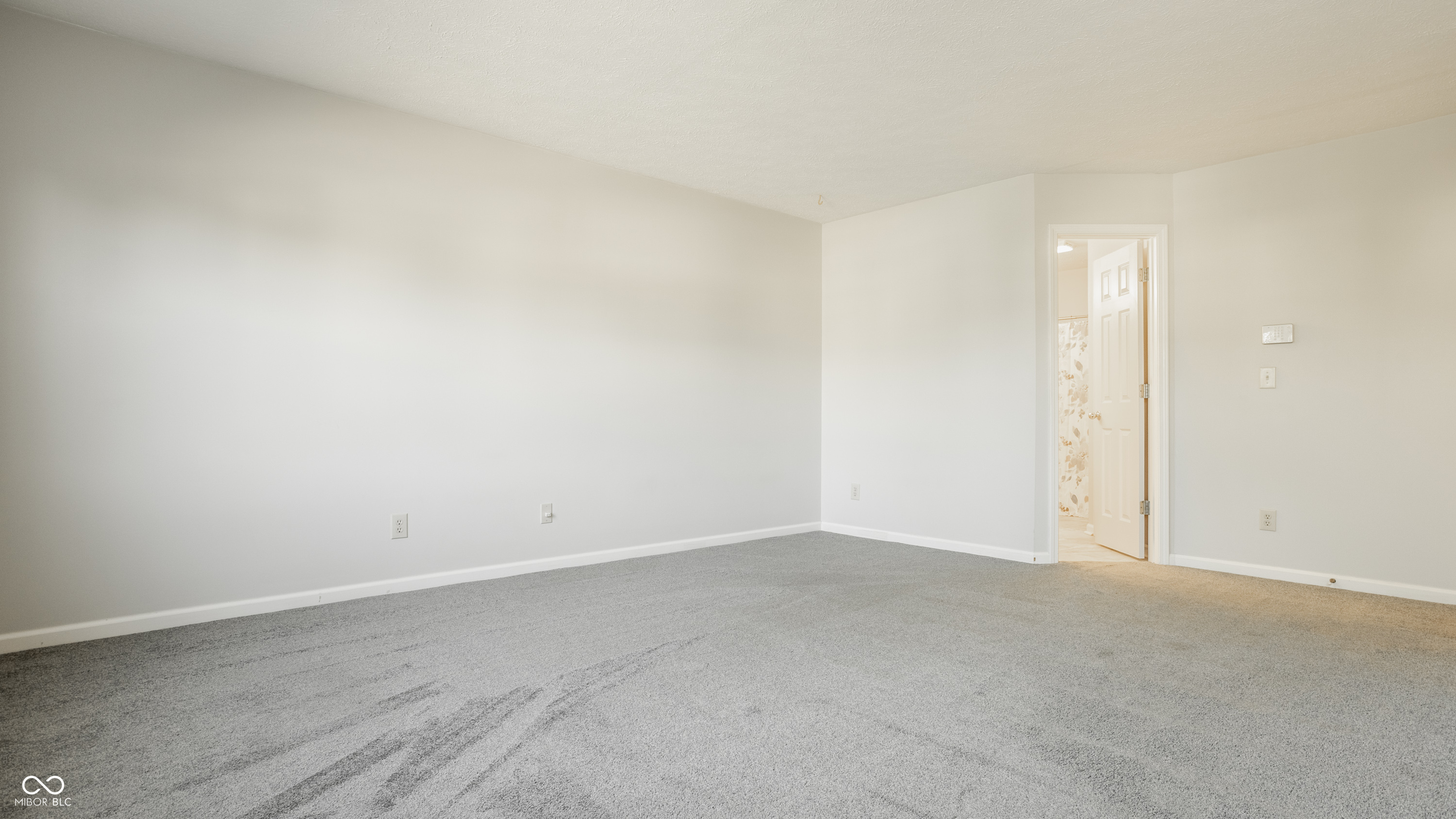 3923 N Bressingham Drive