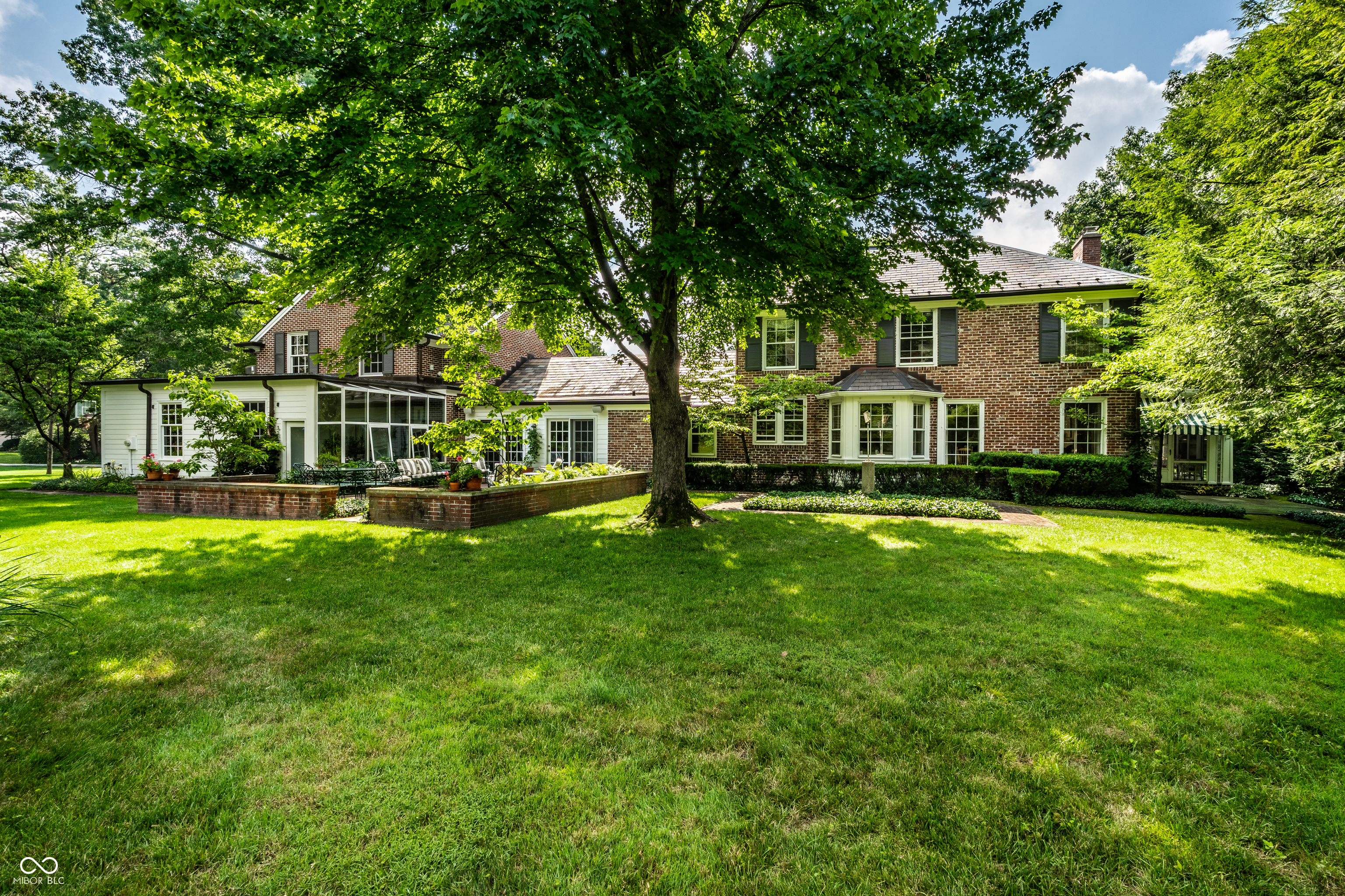 200 Wellington Road