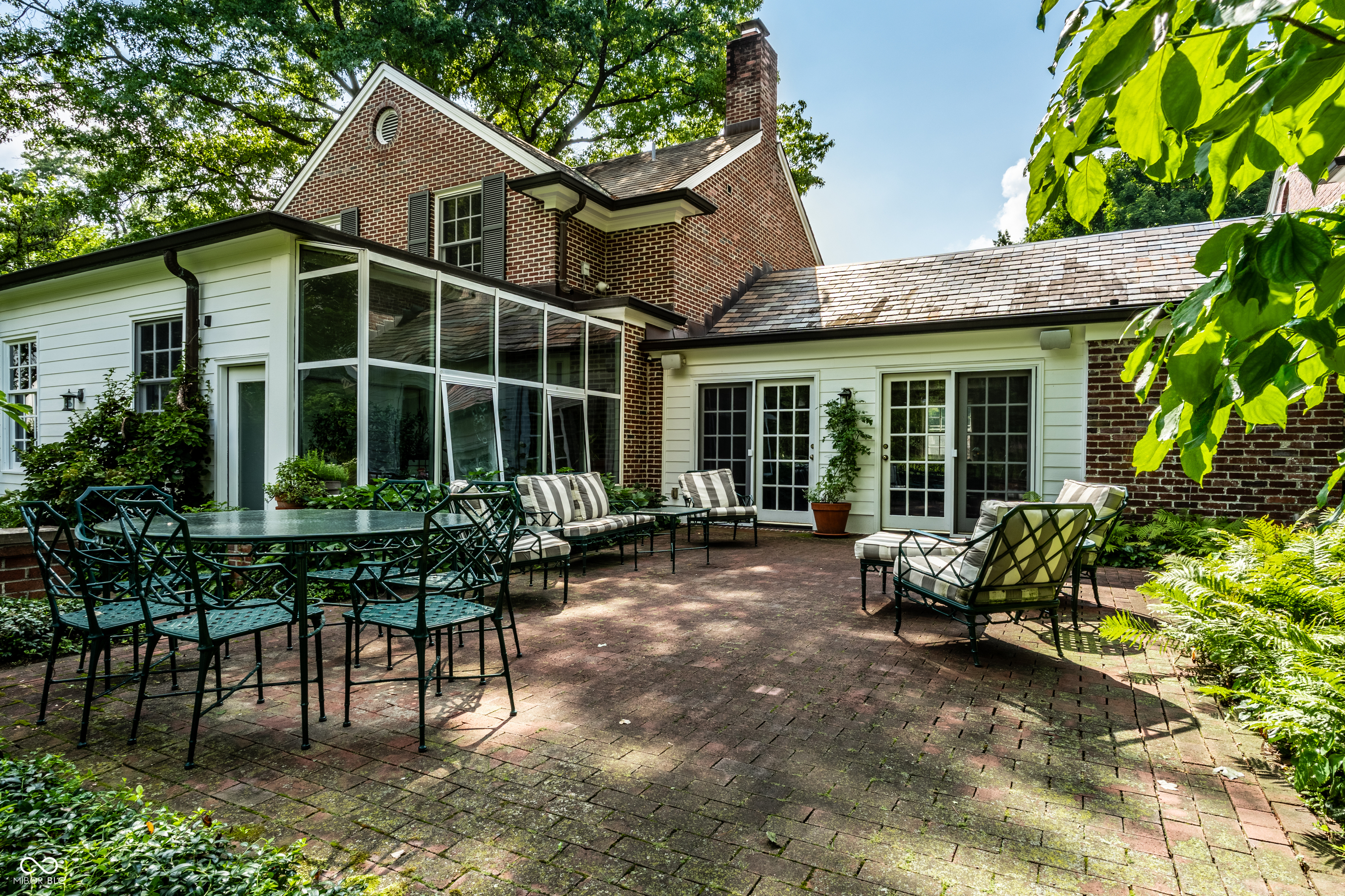 200 Wellington Road