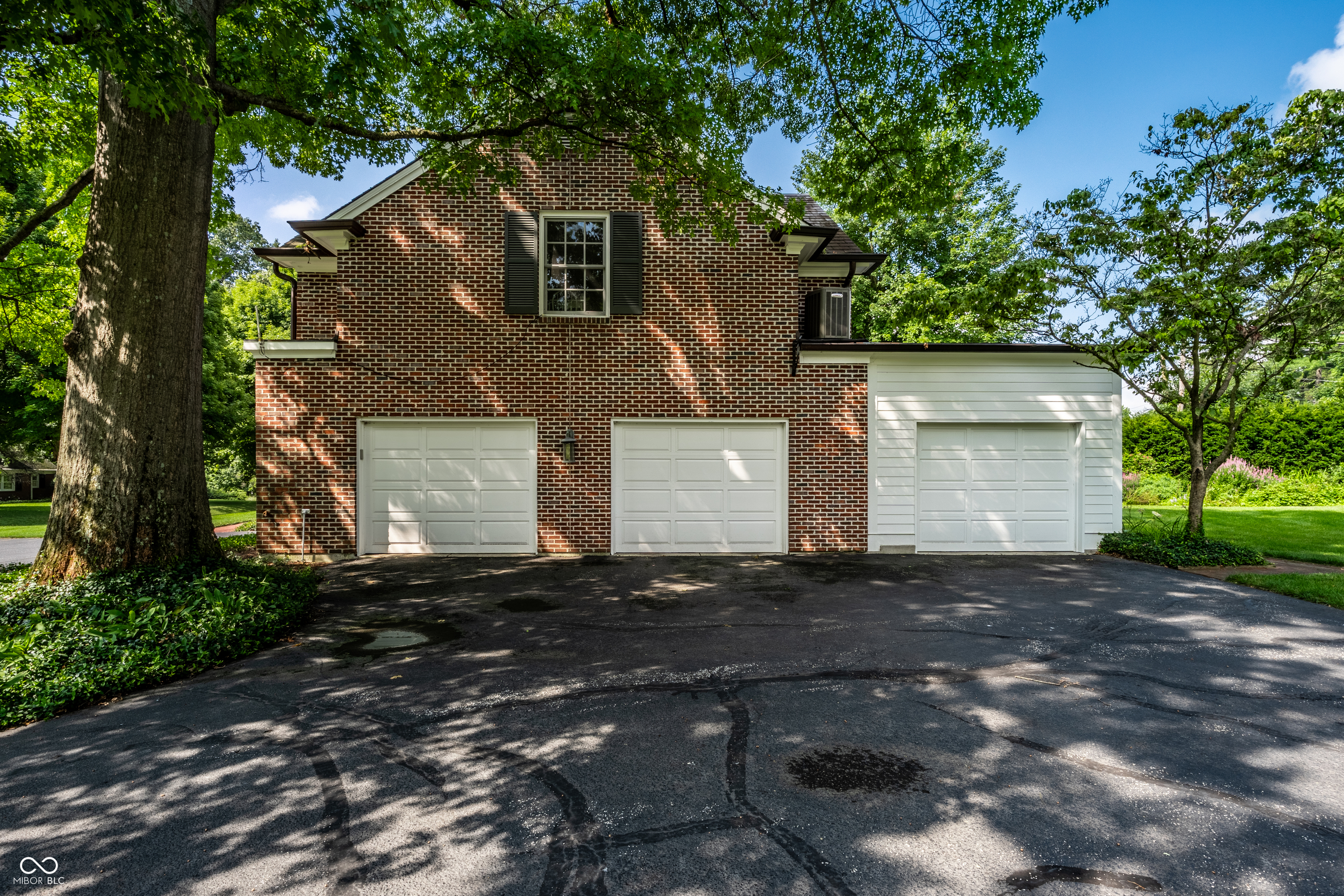 200 Wellington Road