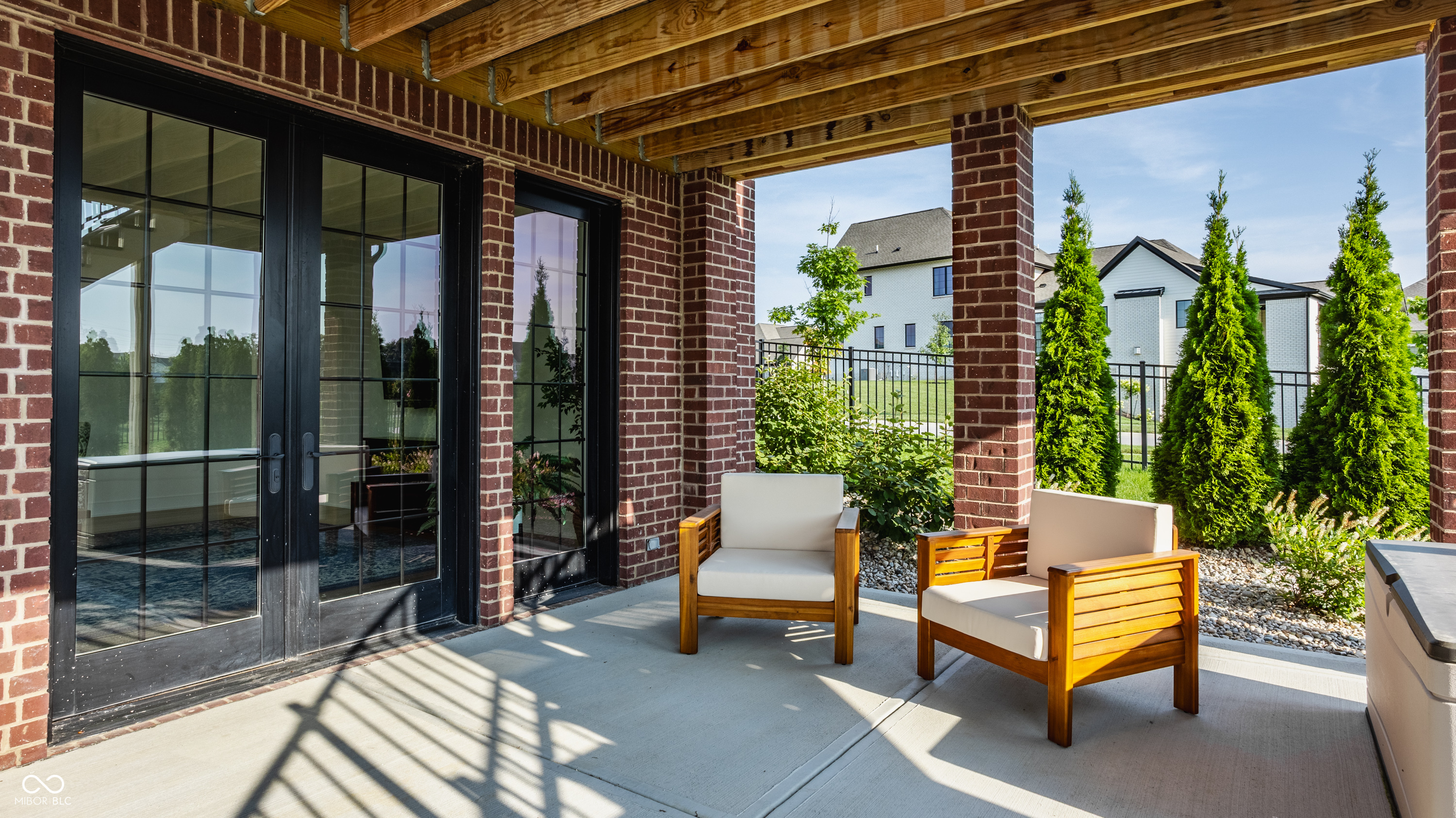 15989 Sonnet Park Lane