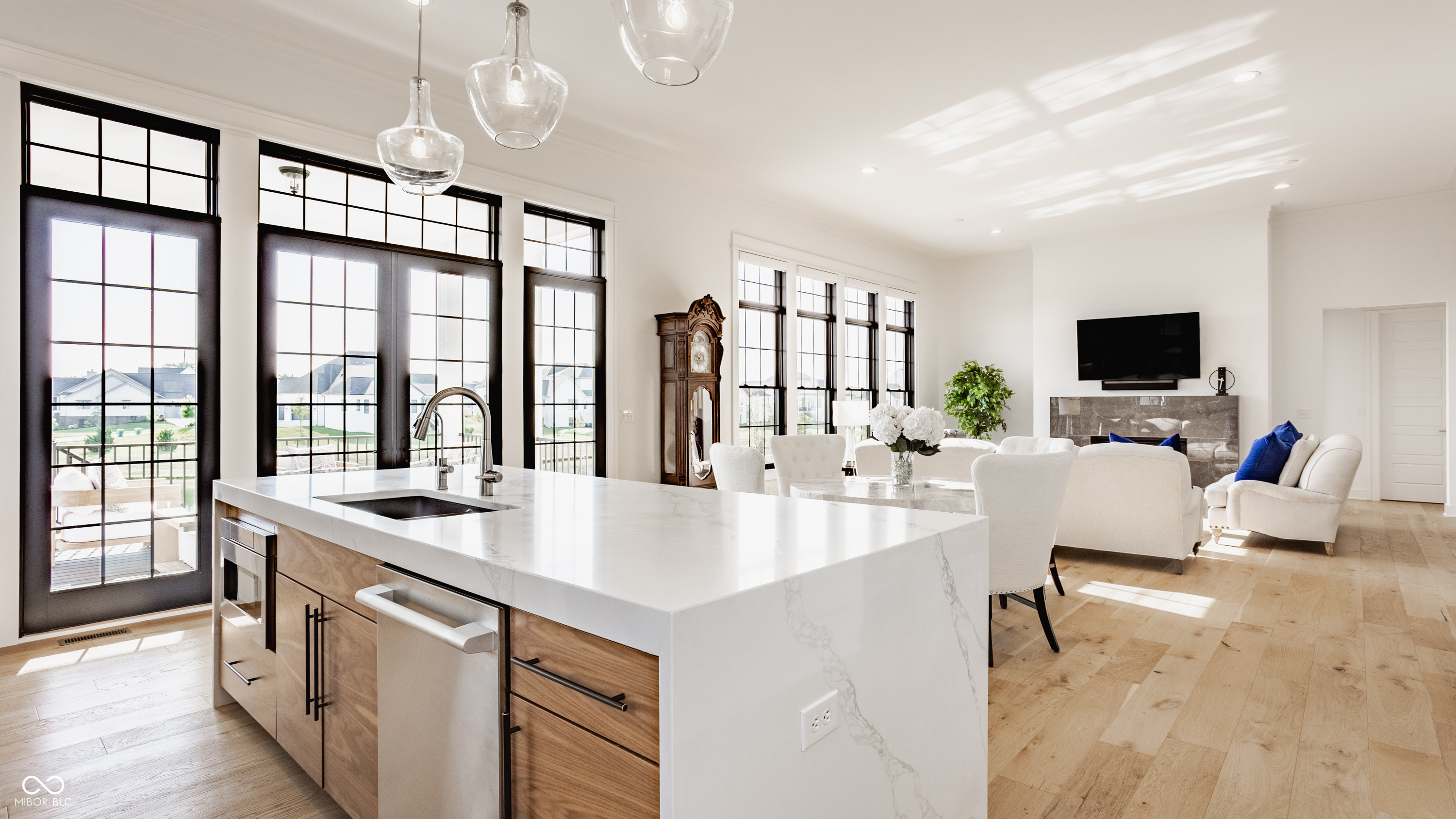 15989 Sonnet Park Lane