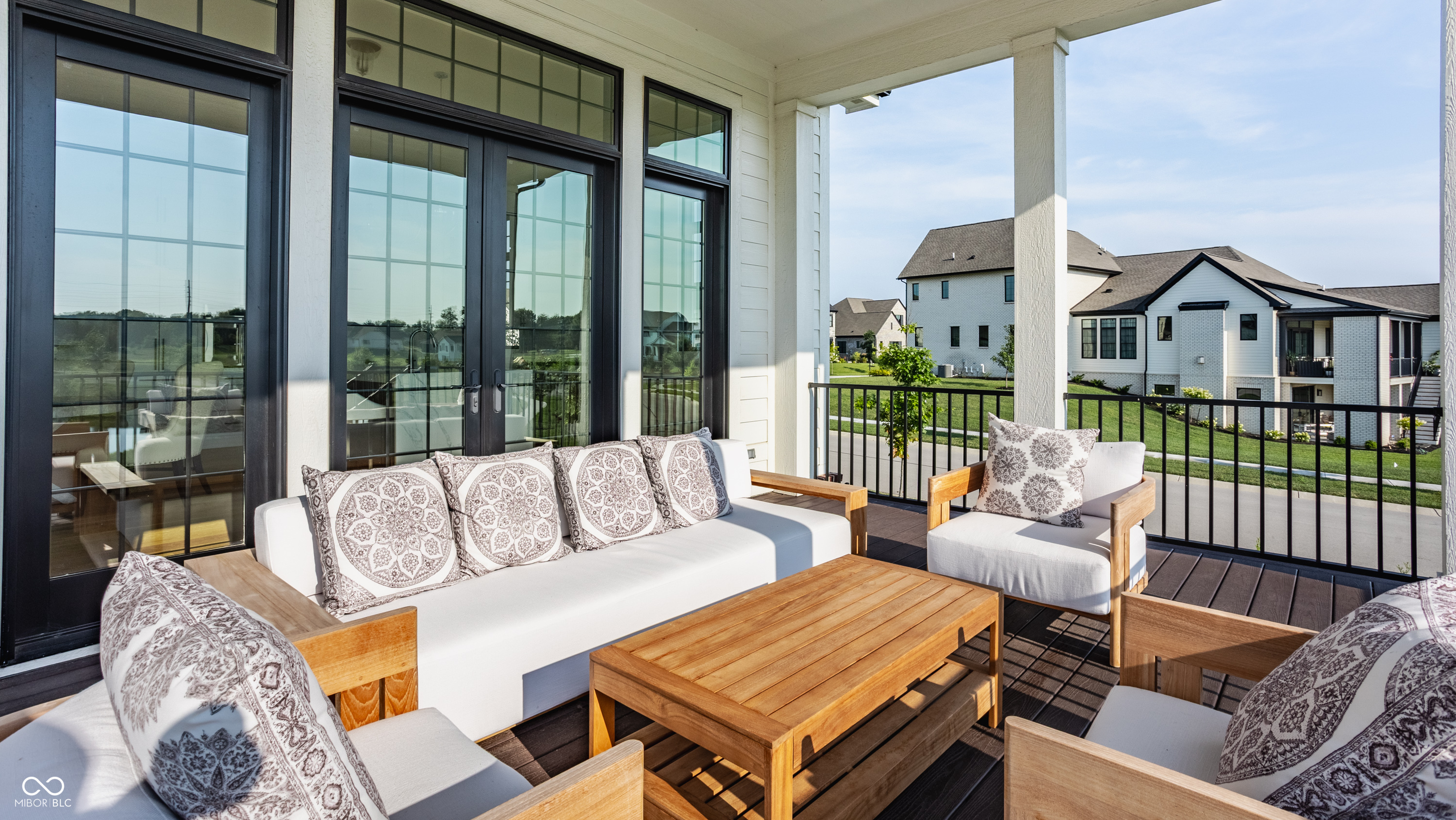 15989 Sonnet Park Lane