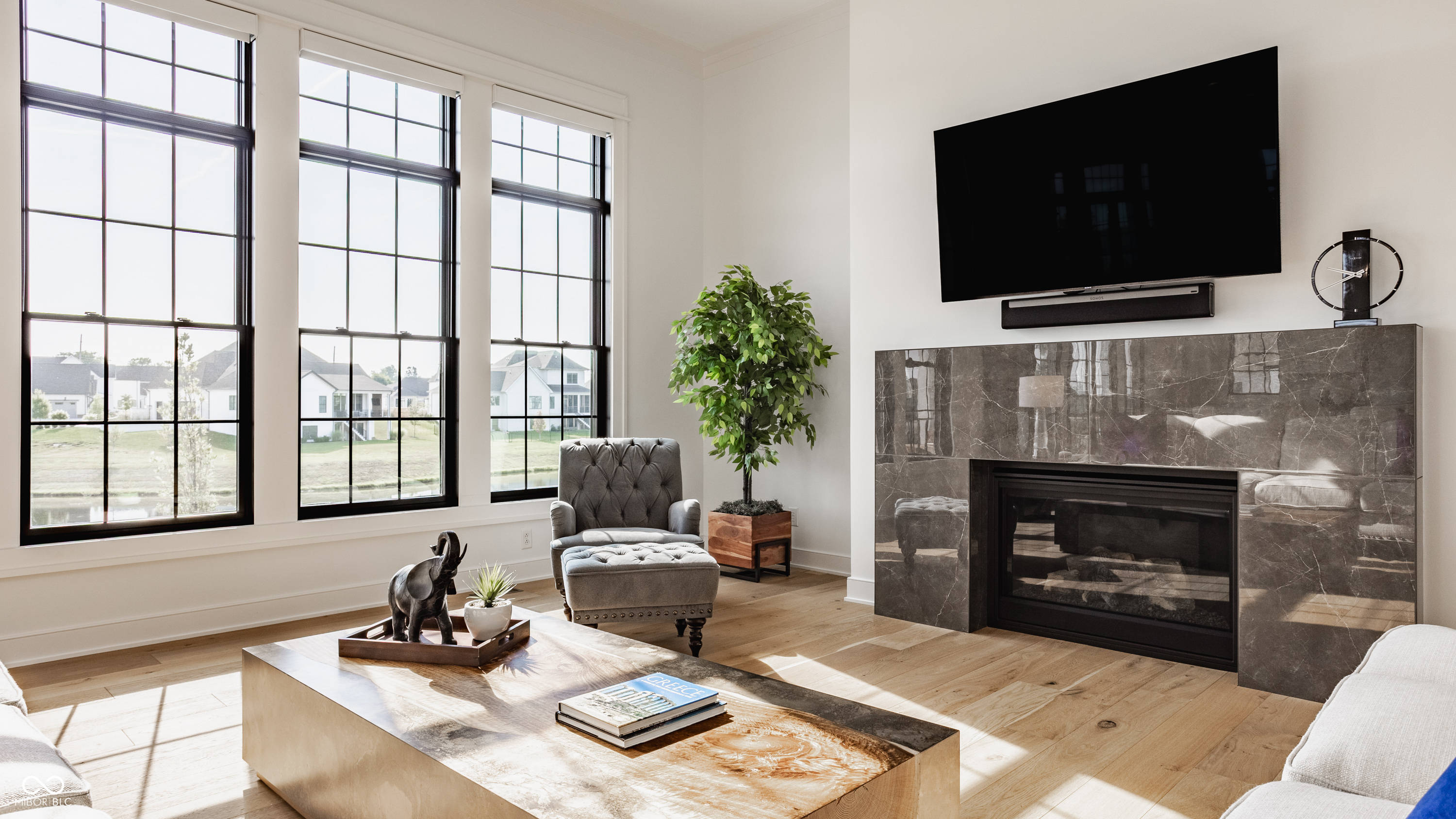 15989 Sonnet Park Lane