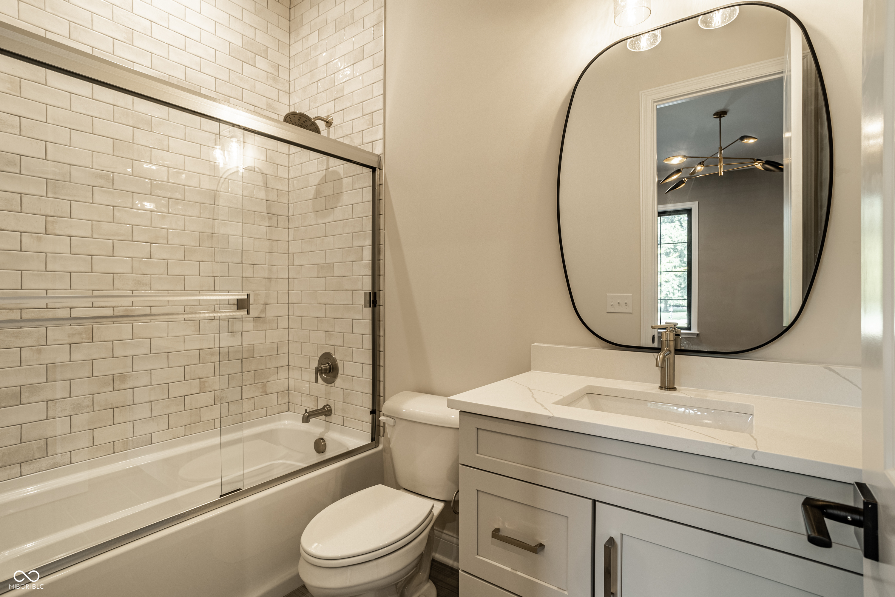 7629 Washington Boulevard