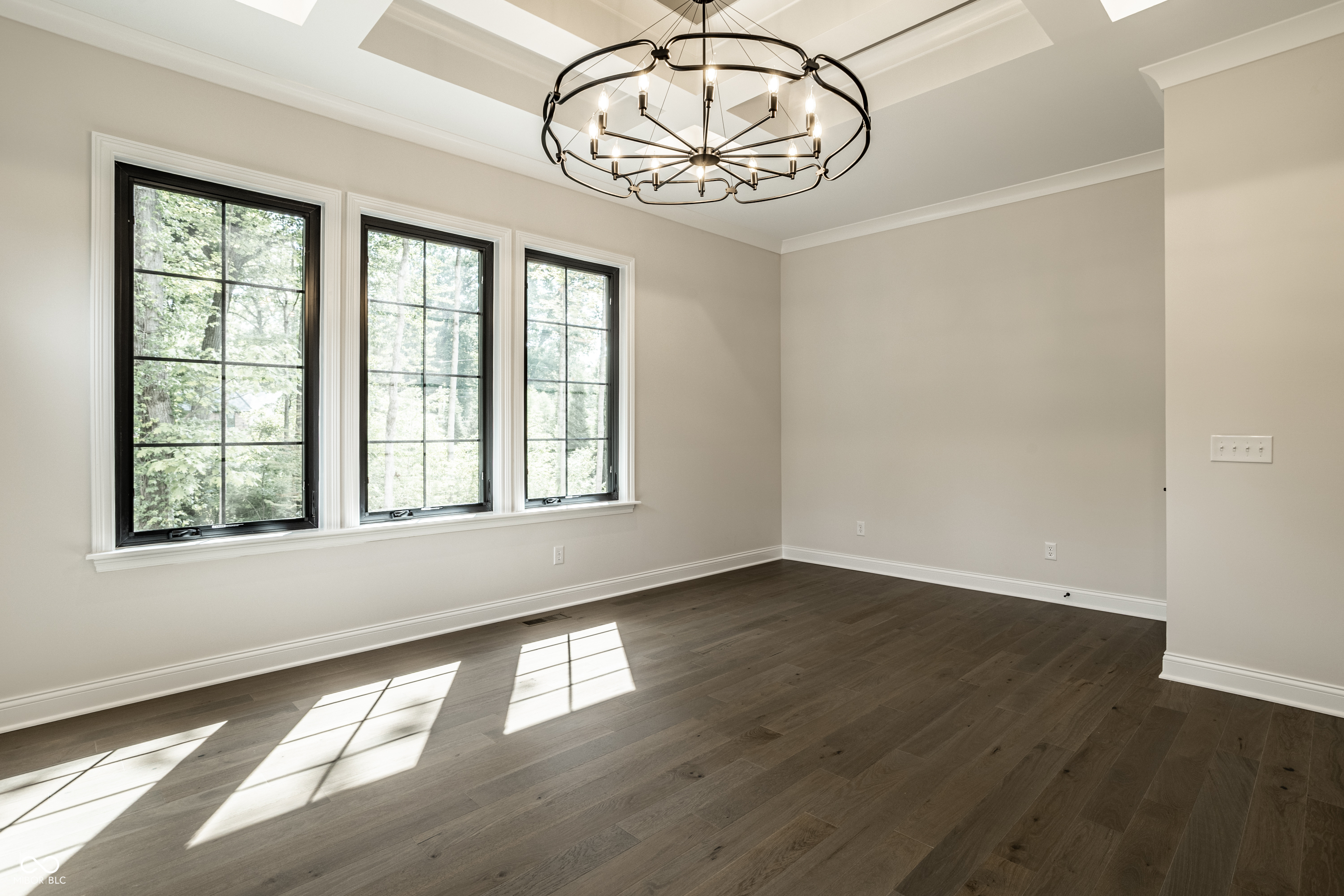 7629 Washington Boulevard