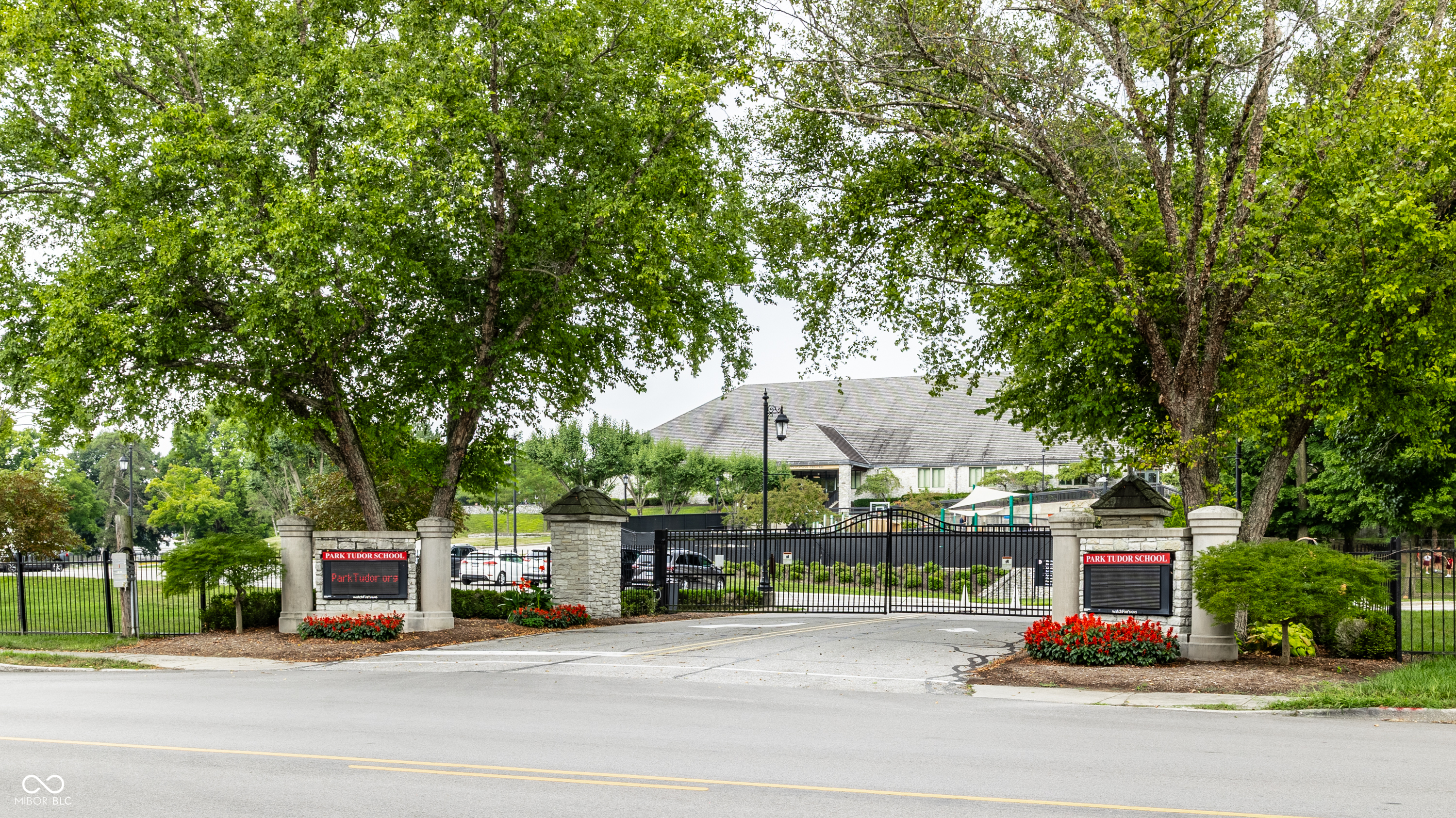 7629 Washington Boulevard