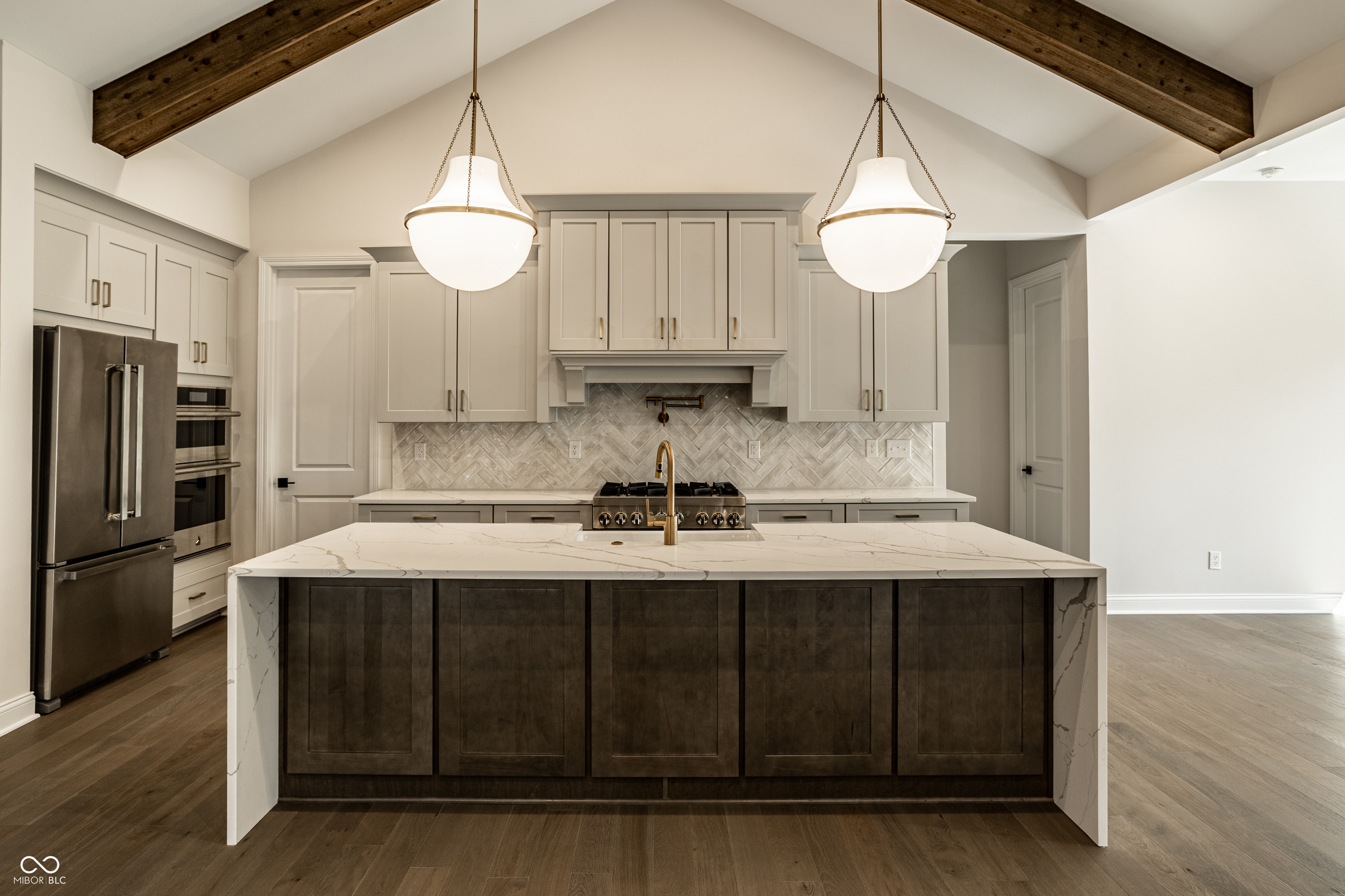 7629 Washington Boulevard