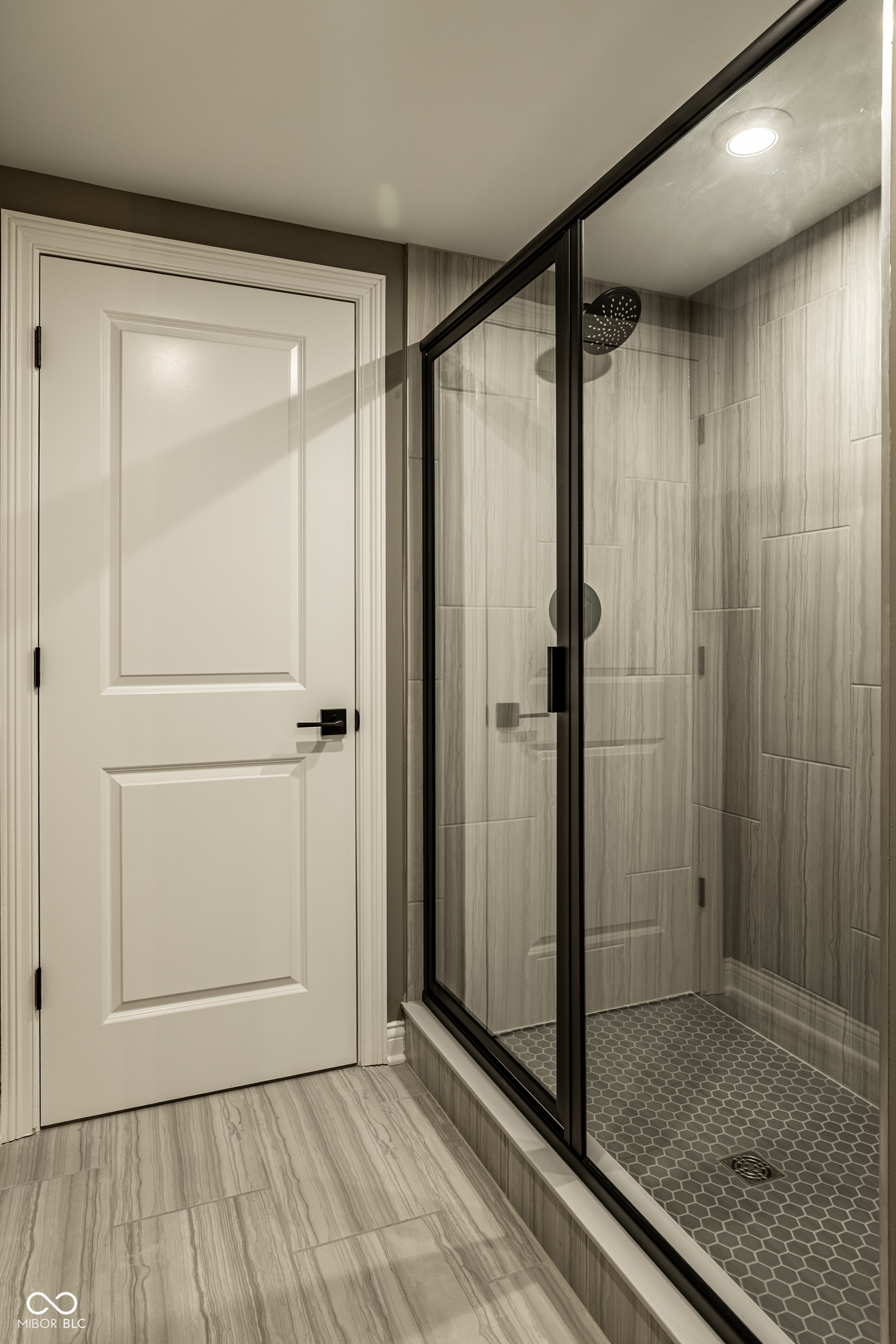 7629 Washington Boulevard