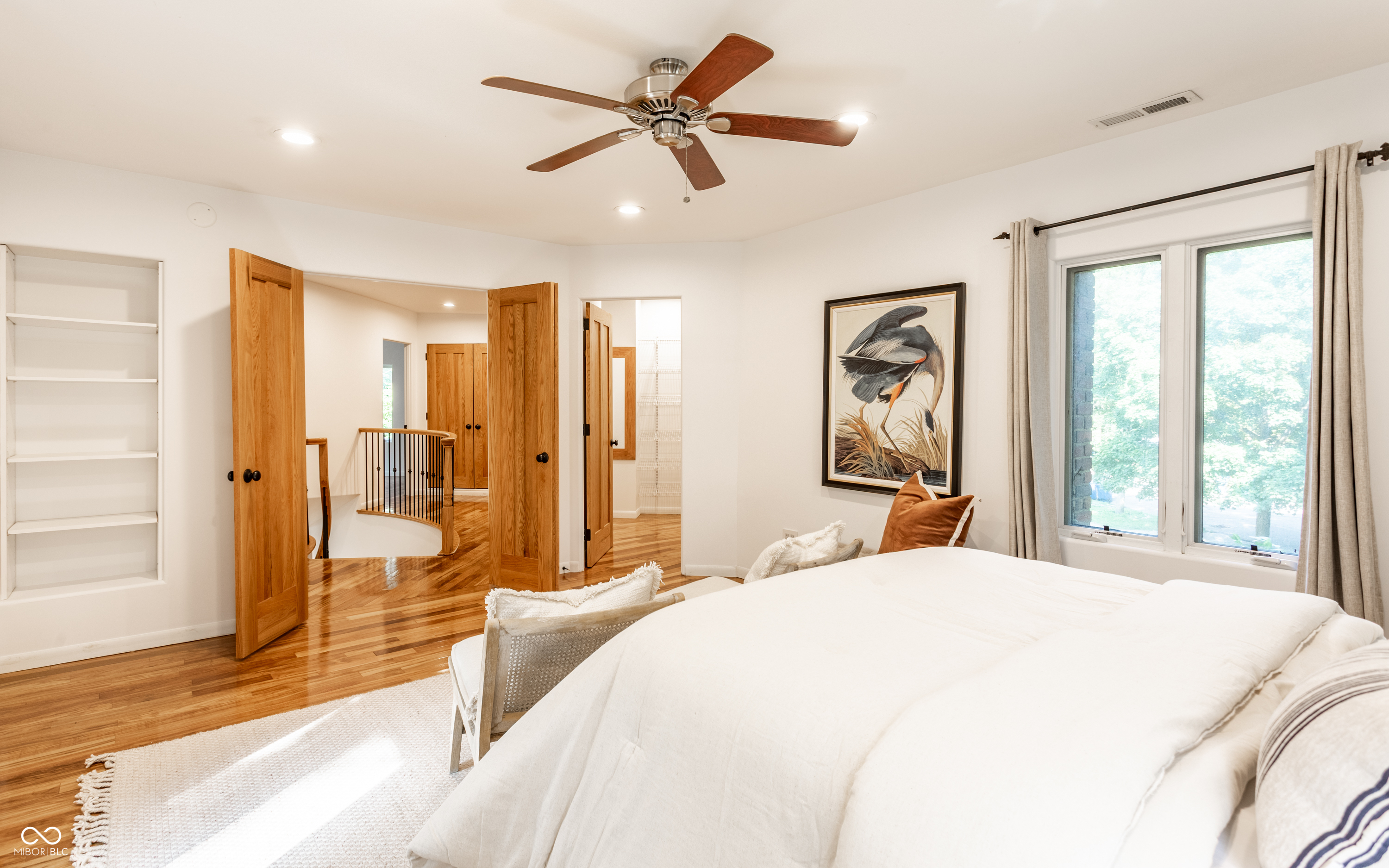 5758 Wildwood Avenue