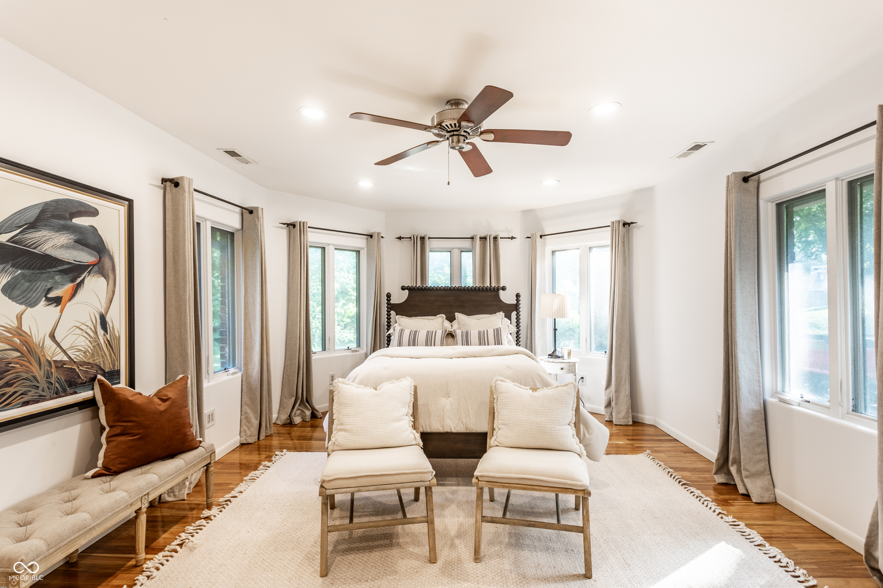 5758 Wildwood Avenue