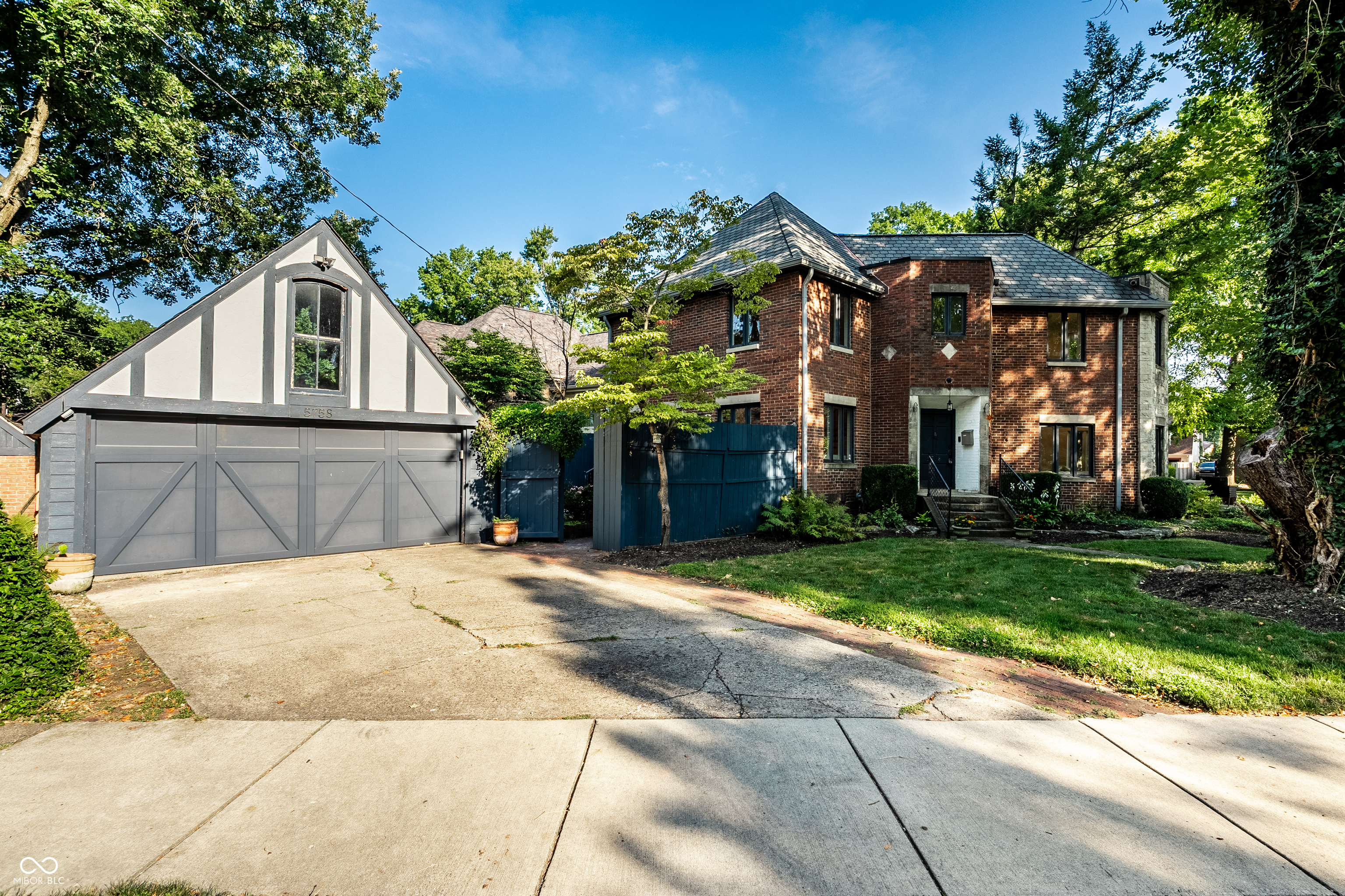 5758 Wildwood Avenue