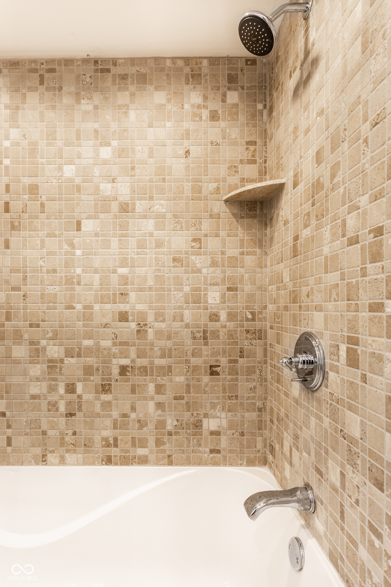 5758 Wildwood Avenue