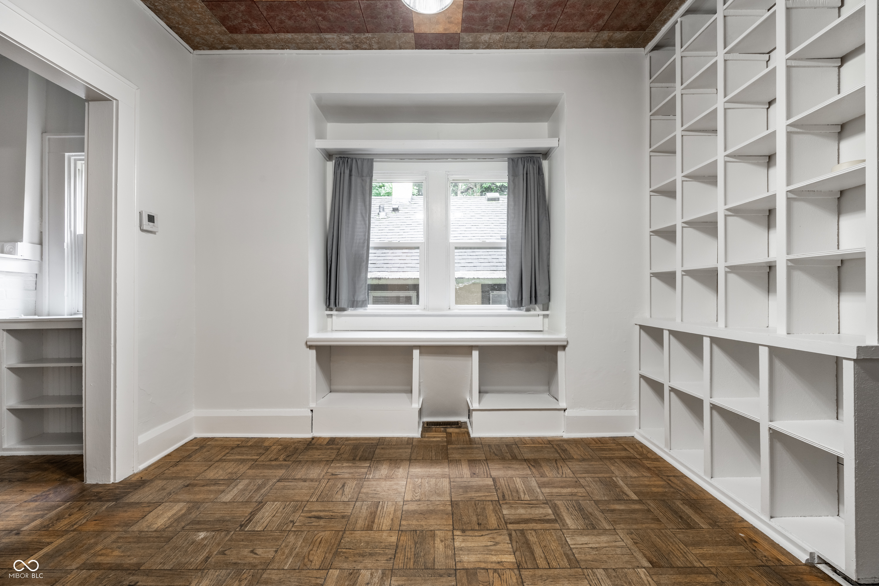 4658 Hinesley Avenue