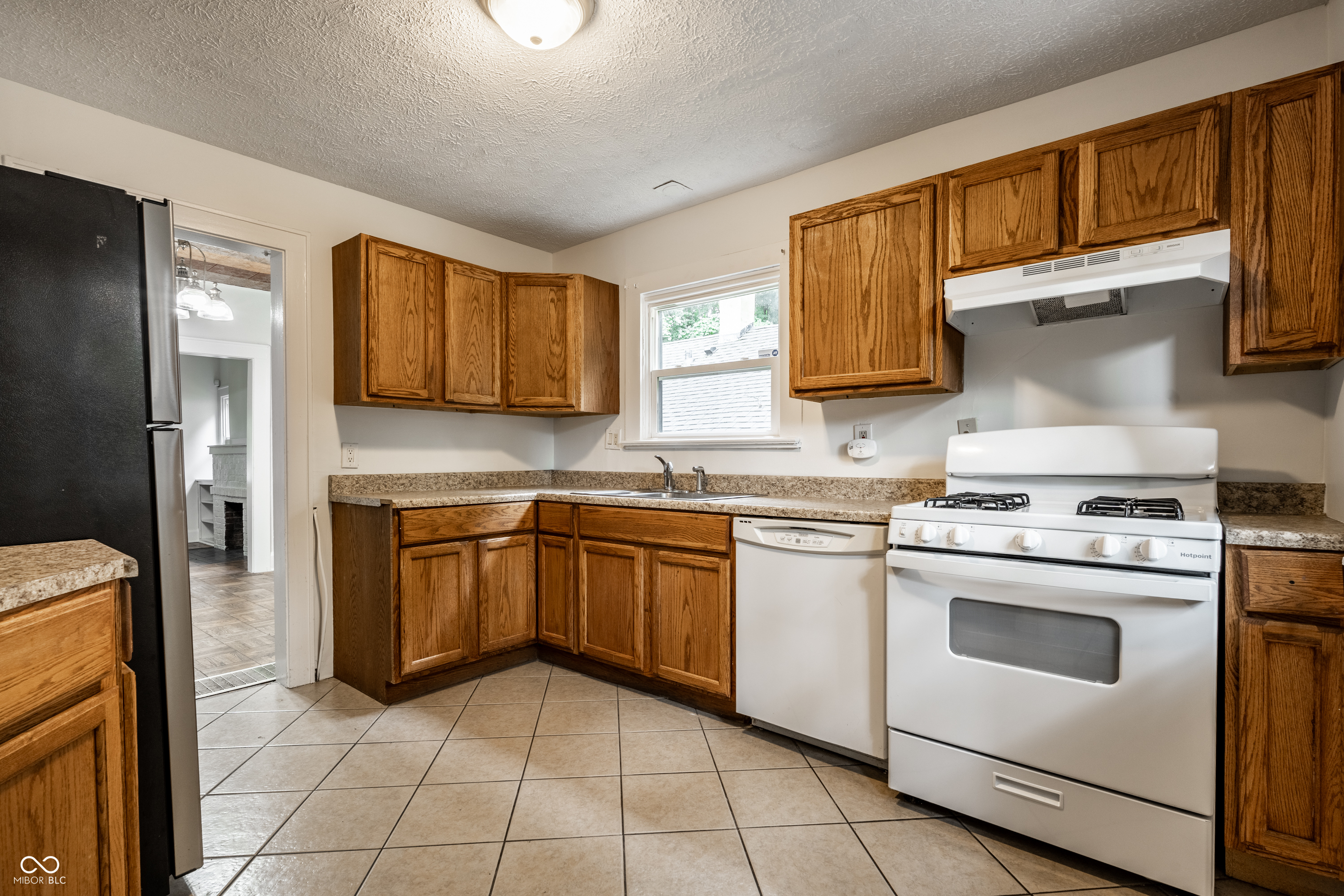 4658 Hinesley Avenue