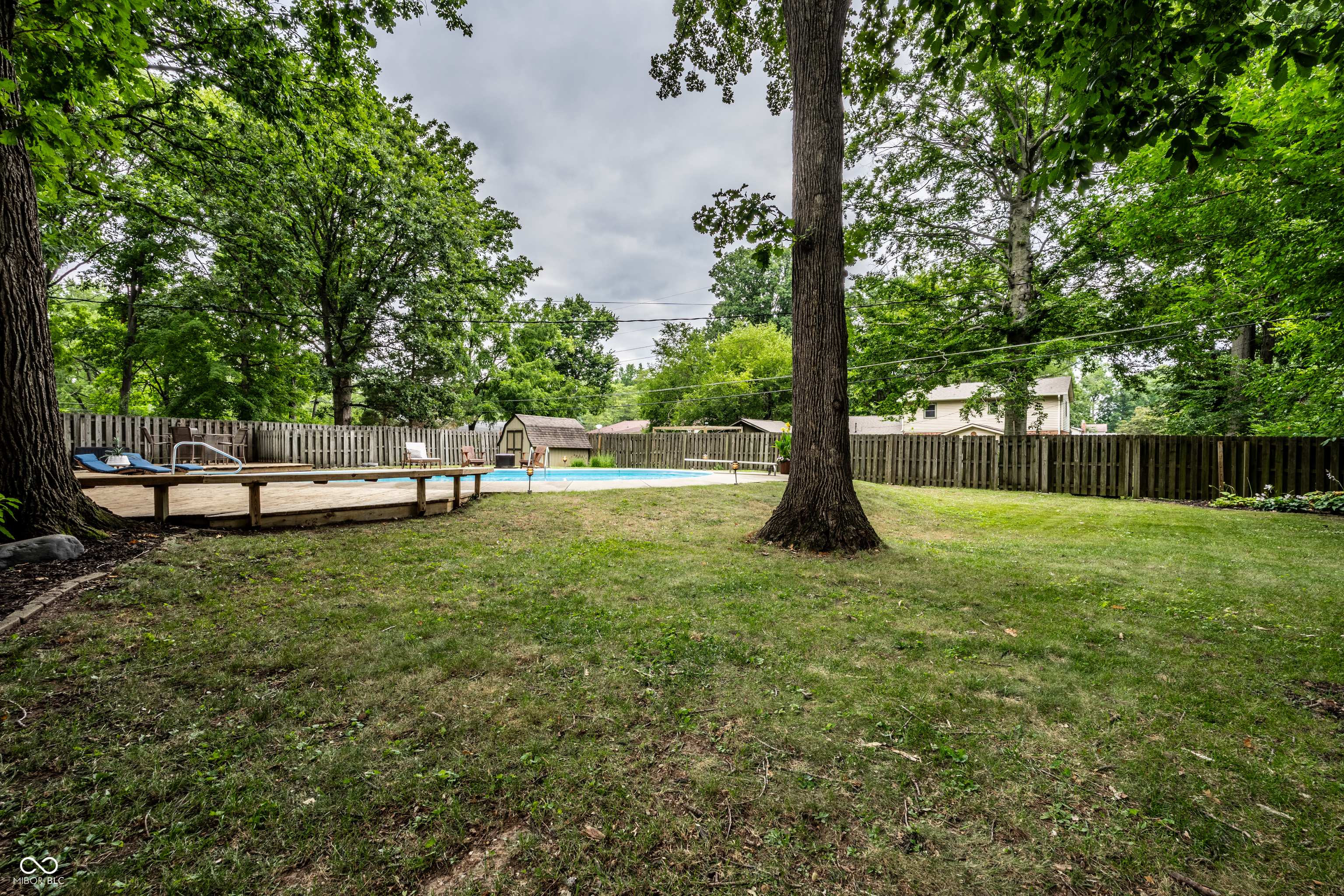 10137 Carrollton Avenue