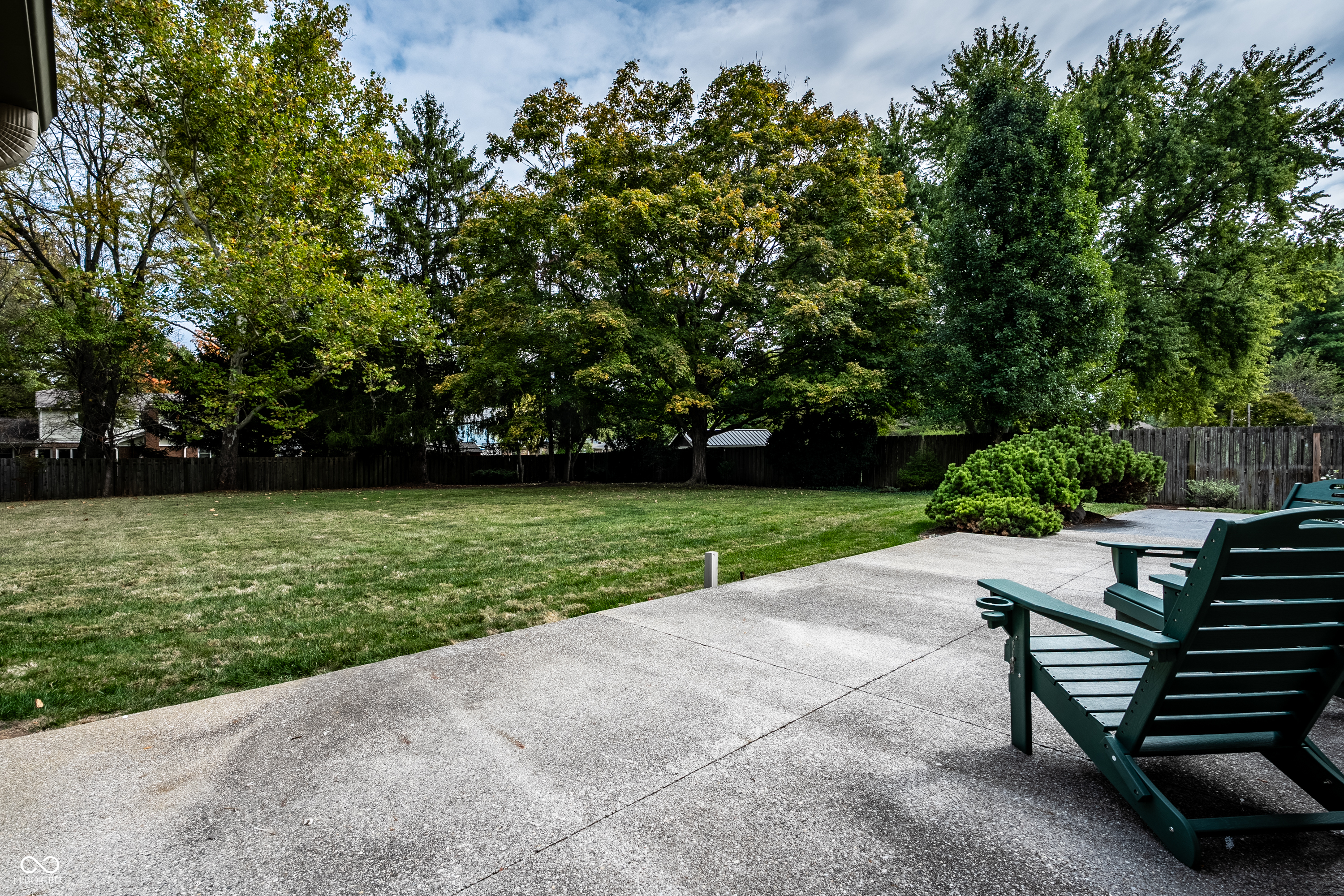 10819 E Lakeshore Drive