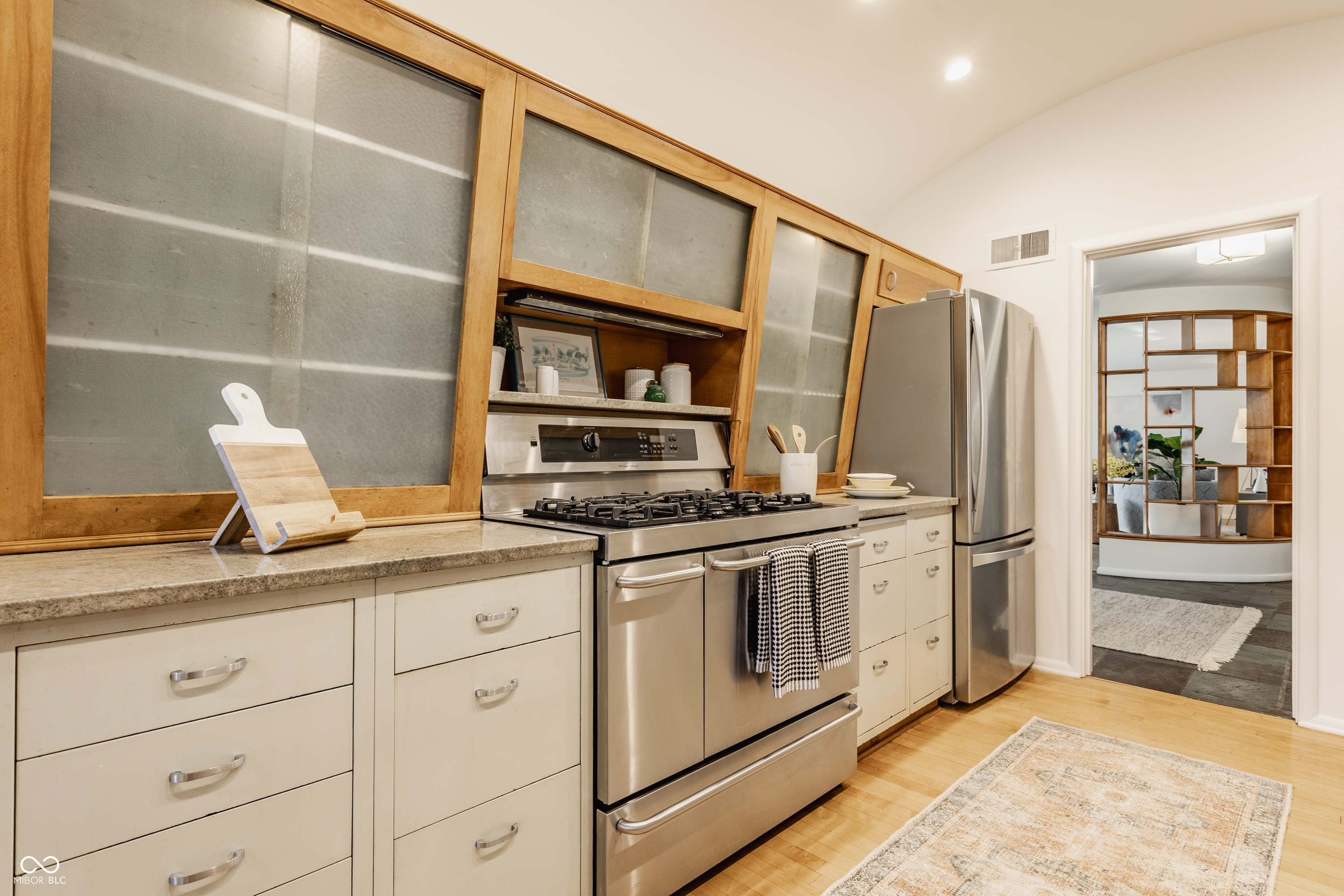 6220 Spring Mill Road