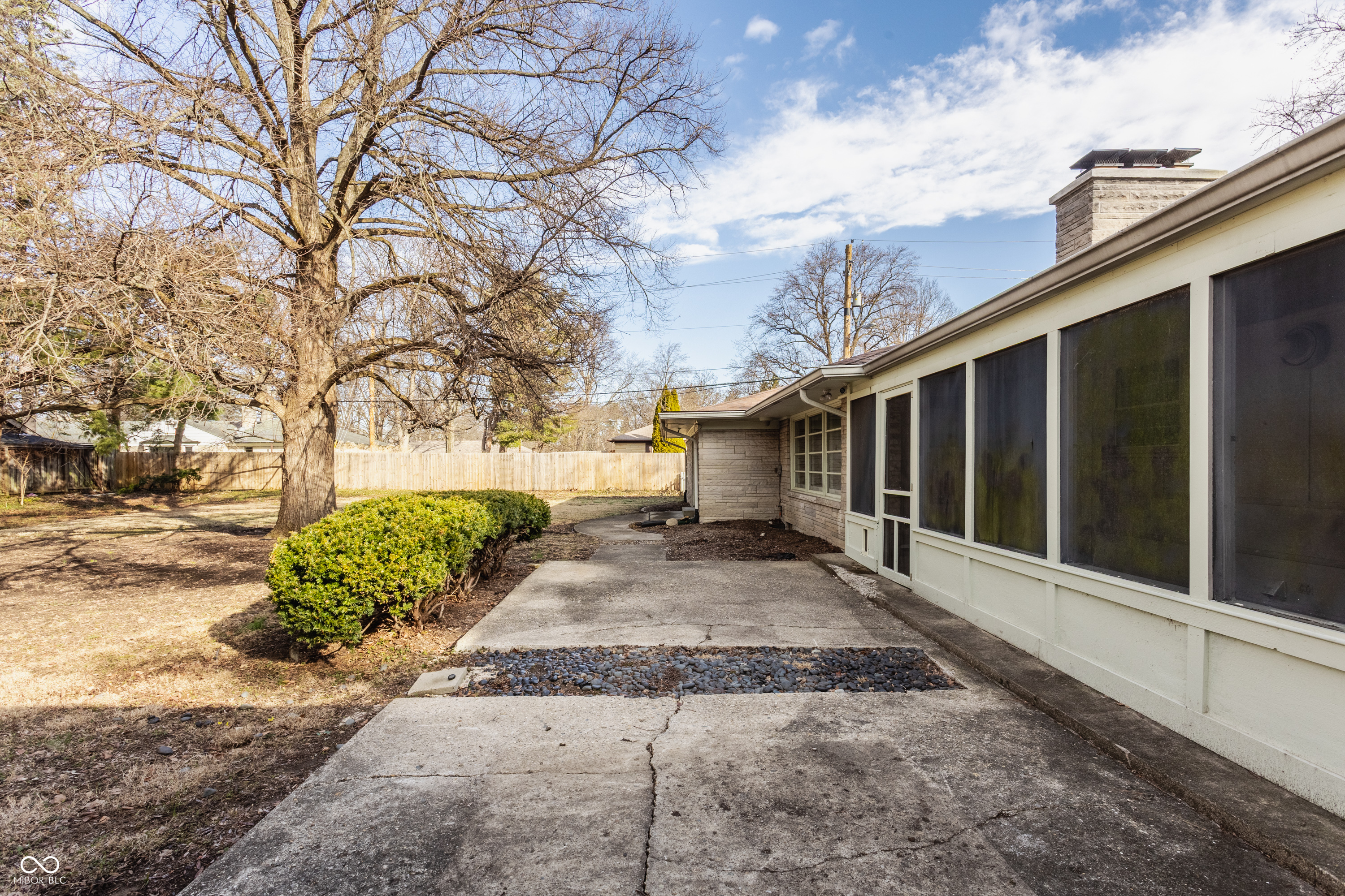 6220 Spring Mill Road