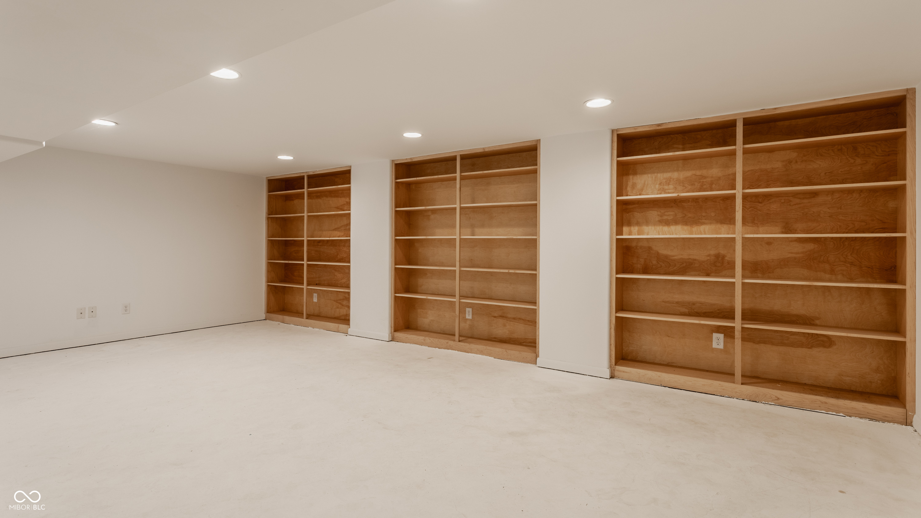 6220 Spring Mill Road