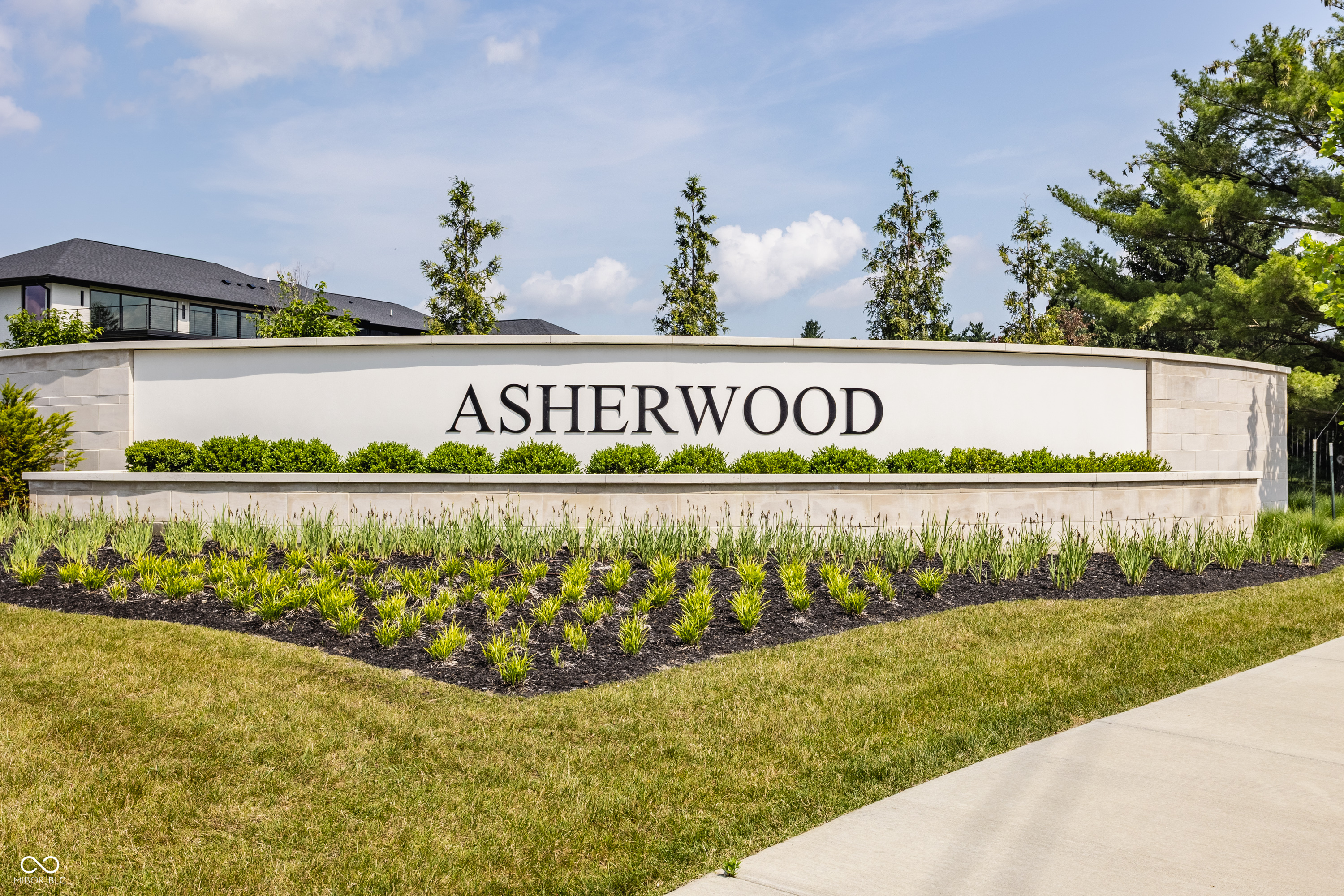 1611 Asherwood Lane