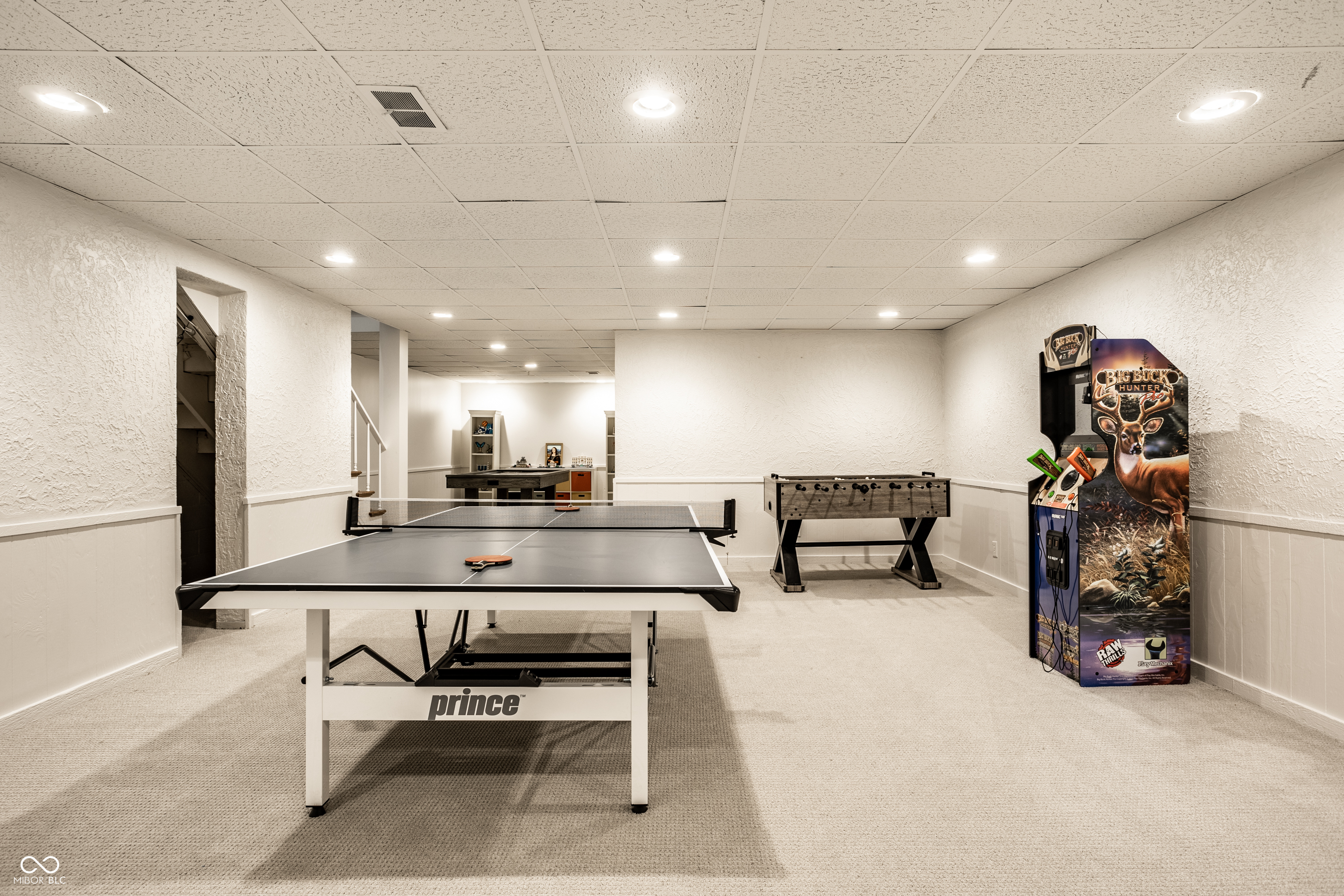 646 Somerset Drive W