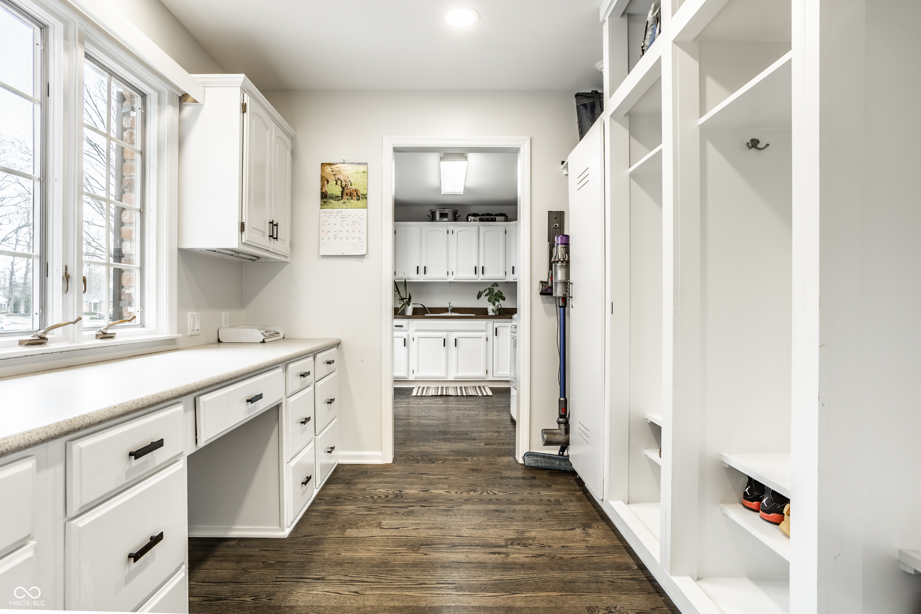 646 Somerset Drive W