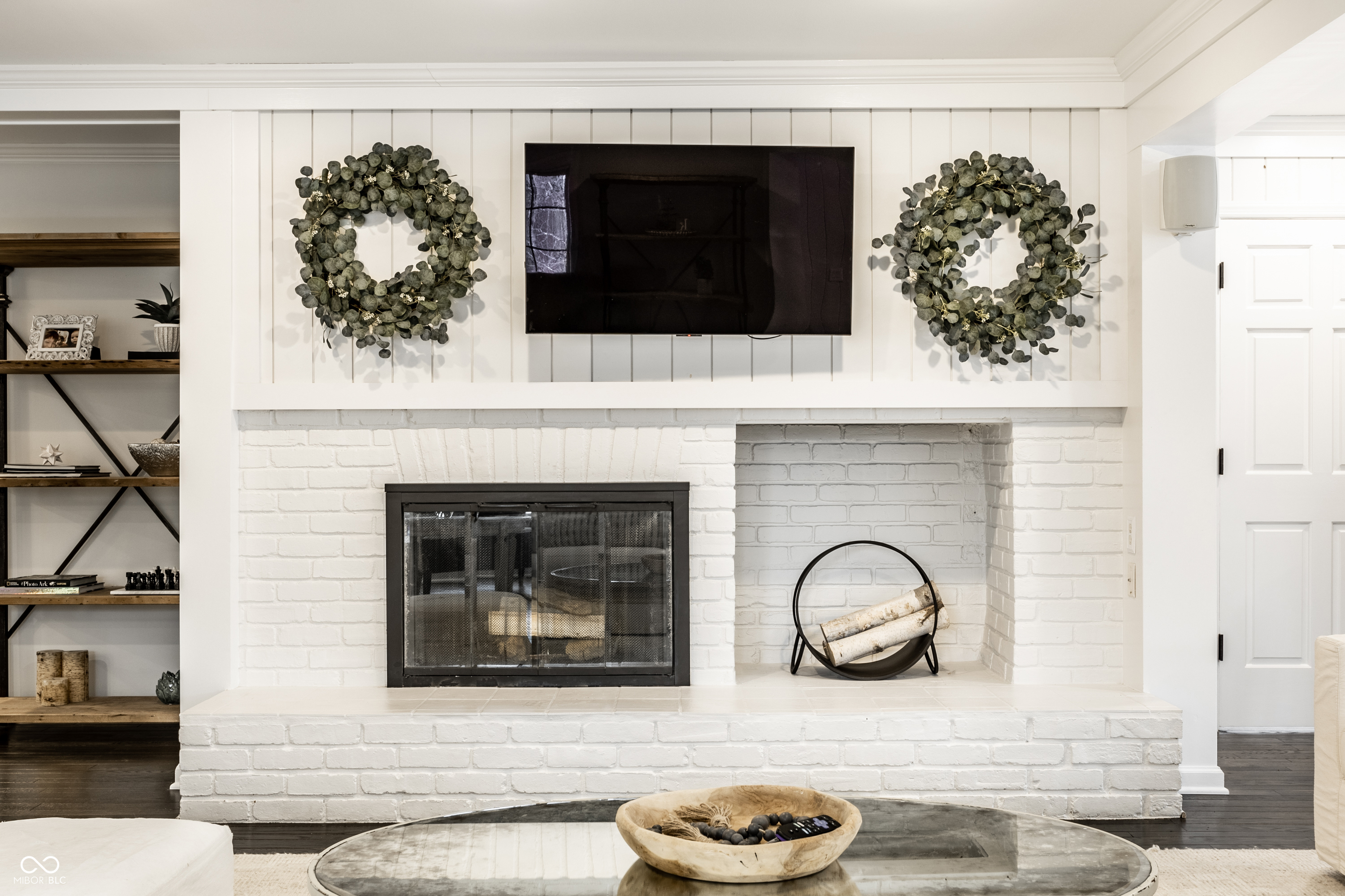 646 Somerset Drive W