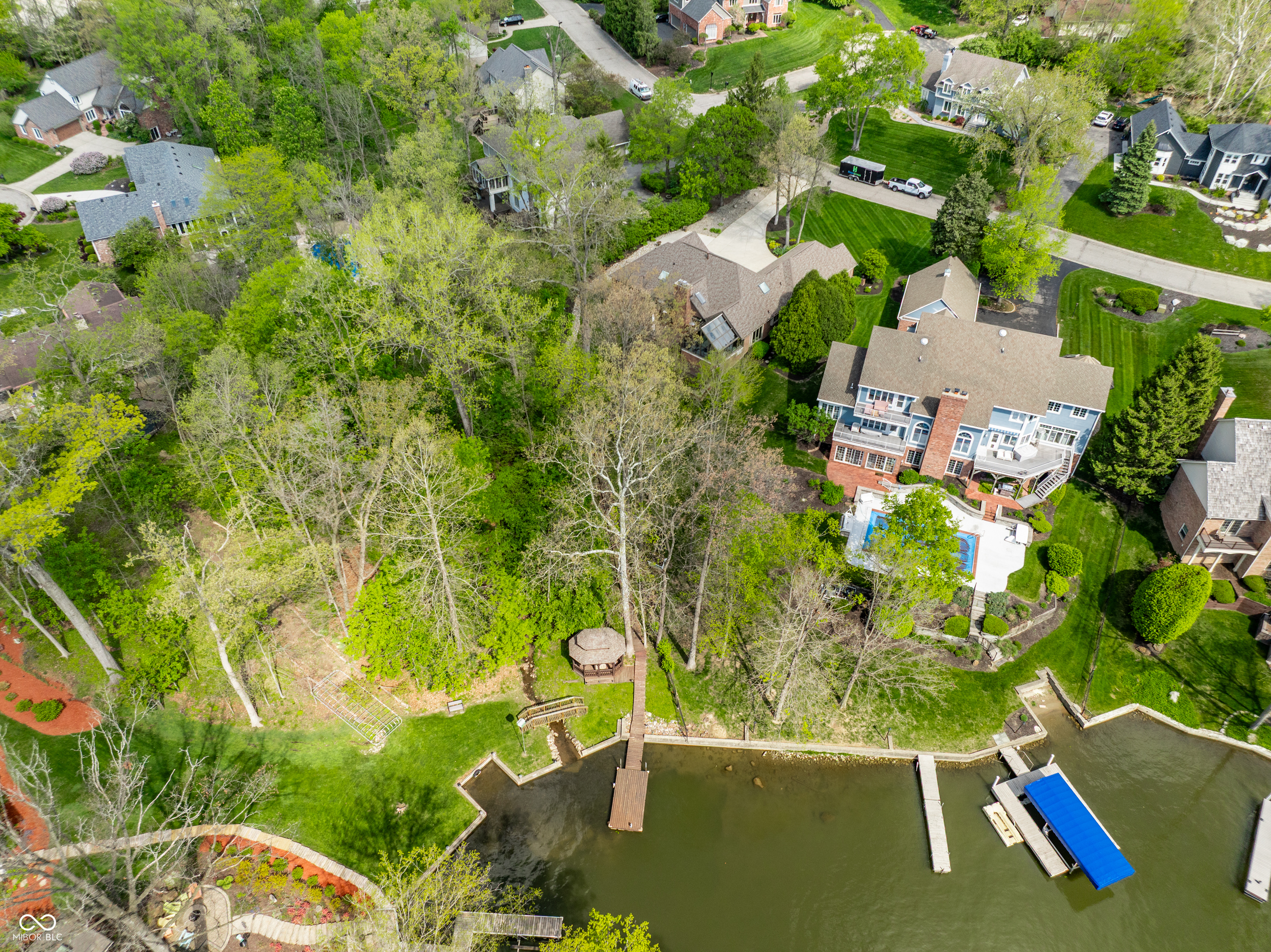 8613 Seaward Lane