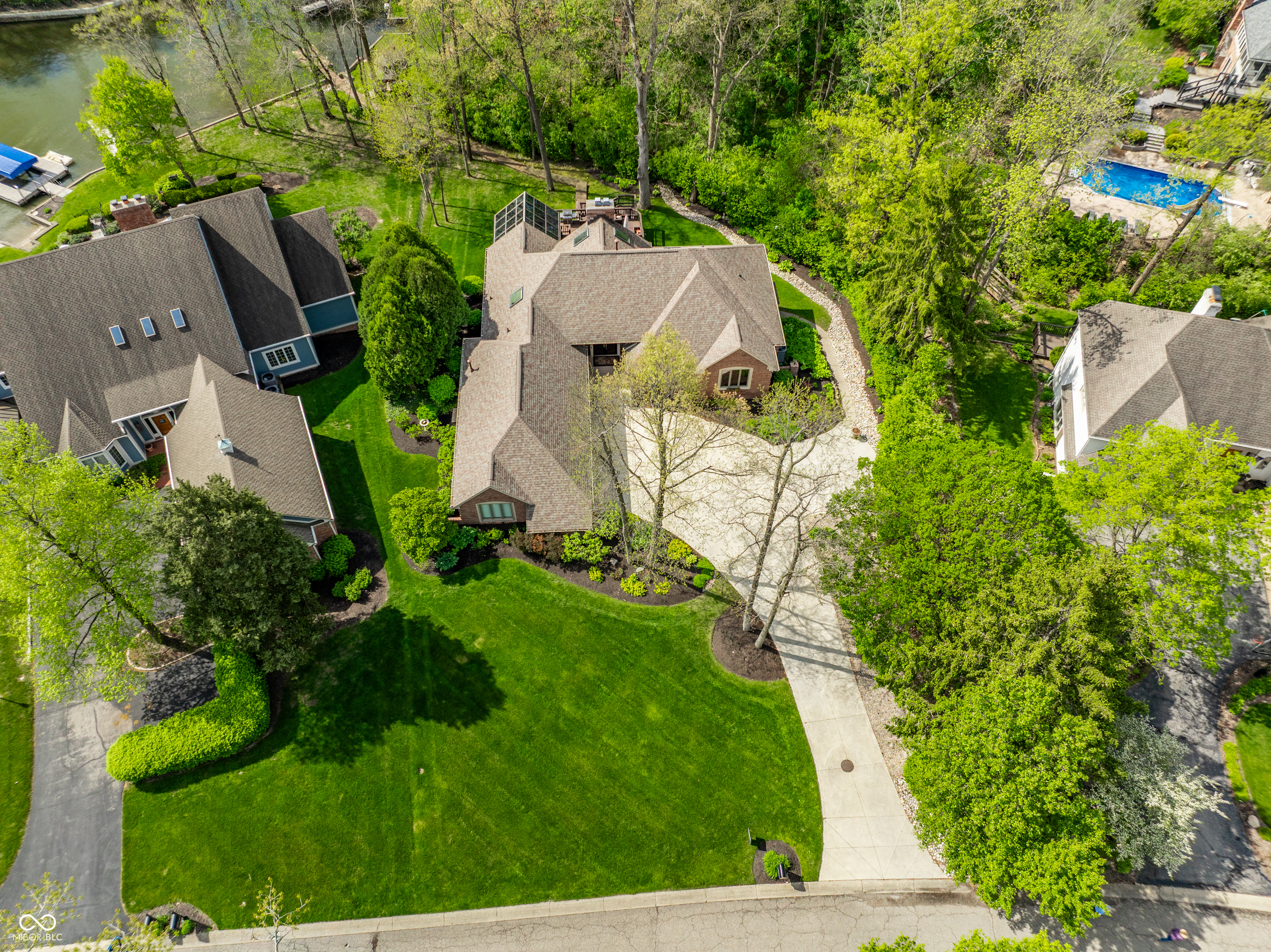8613 Seaward Lane