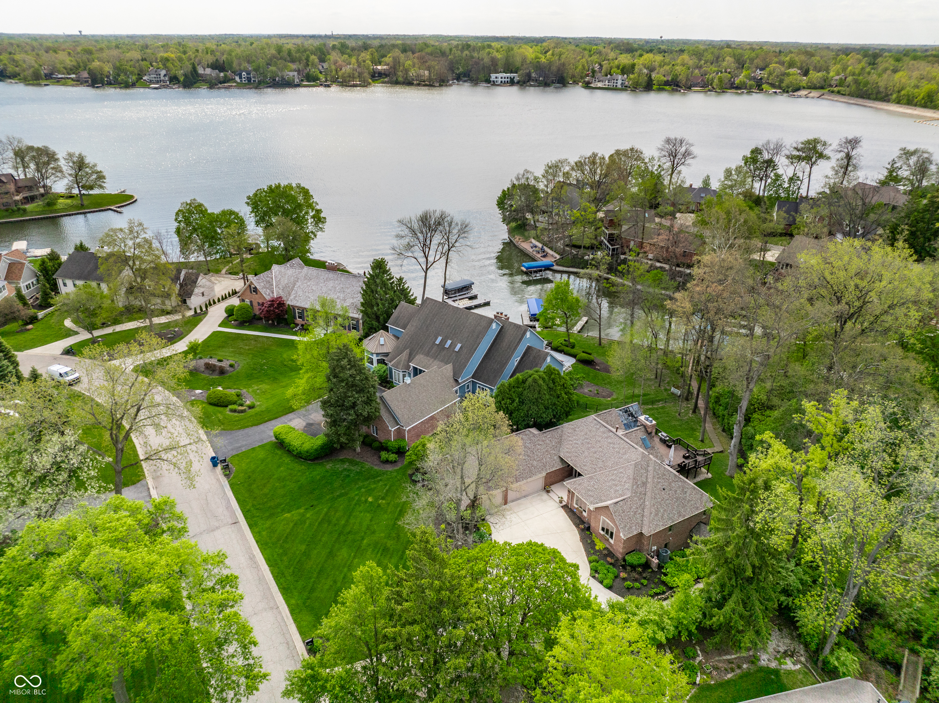 8613 Seaward Lane